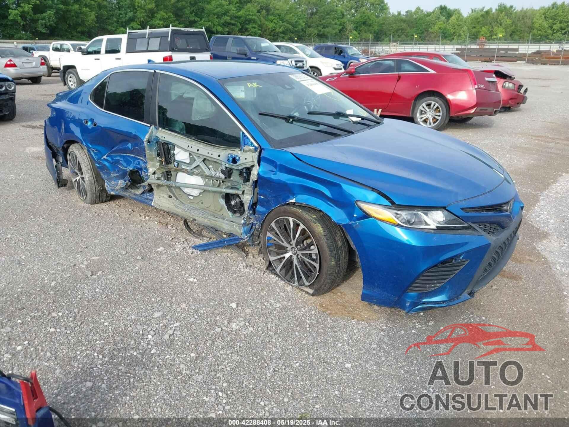 TOYOTA CAMRY 2020 - 4T1G11AK5LU348080
