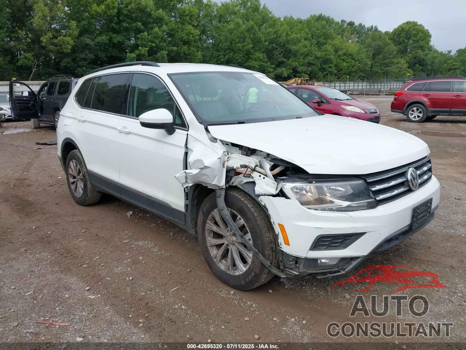 VOLKSWAGEN TIGUAN 2018 - 3VV3B7AX4JM003656