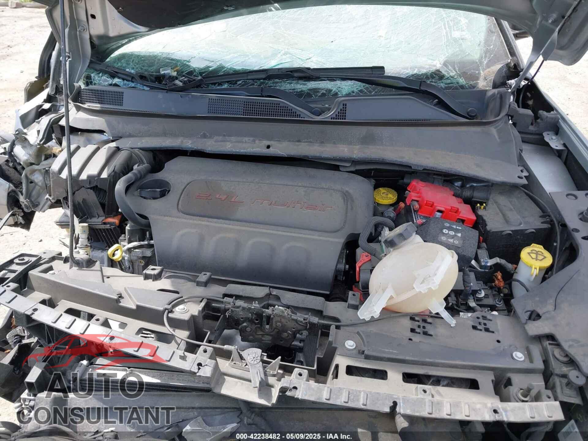 JEEP COMPASS 2020 - 3C4NJDDB3LT203476