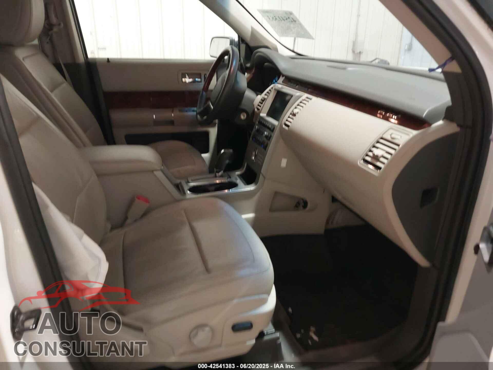 FORD FLEX 2011 - 2FMHK6DTXBBD03630
