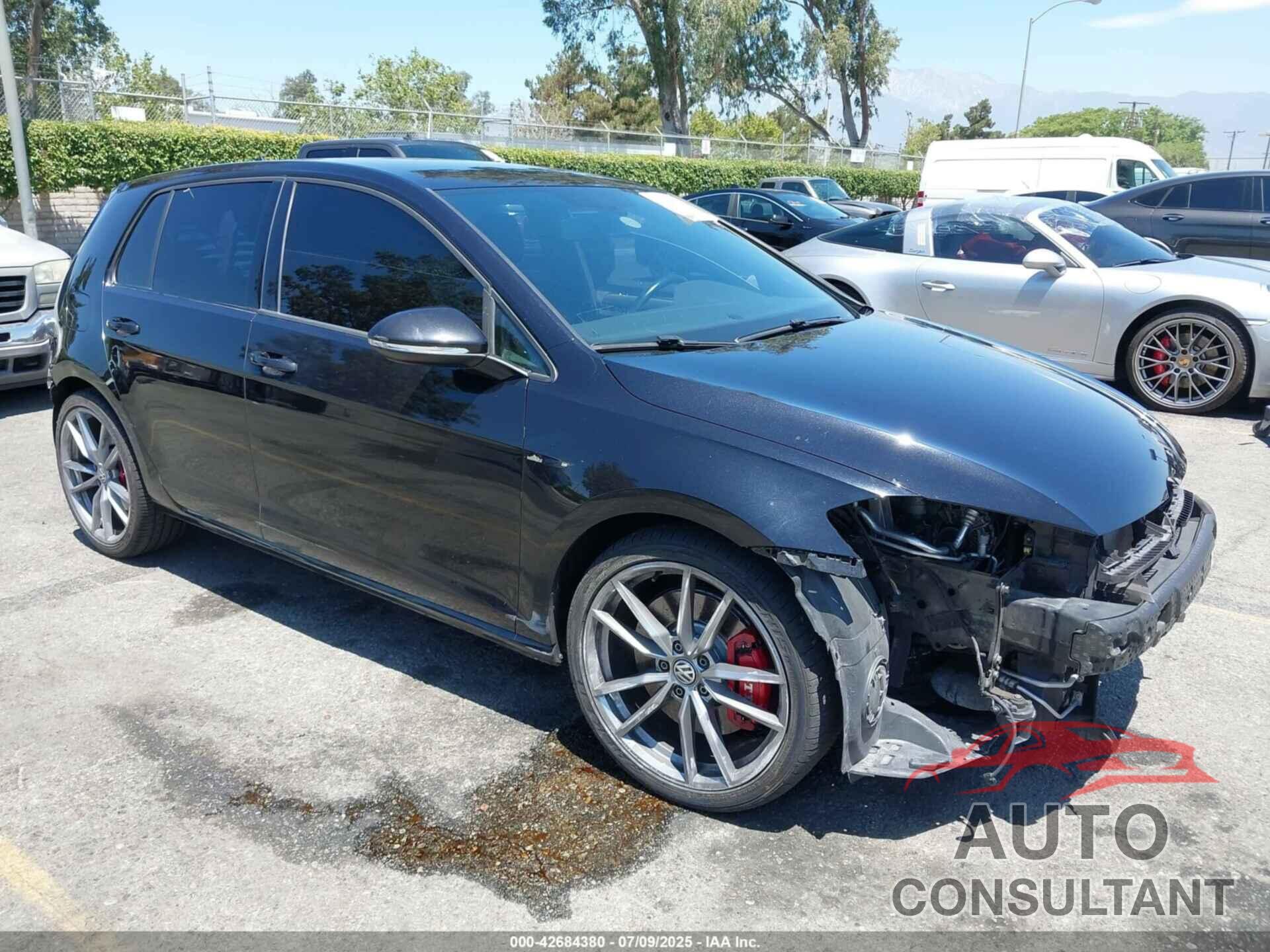 VOLKSWAGEN GOLF GTI 2021 - 3VW5T7AUXMM010932