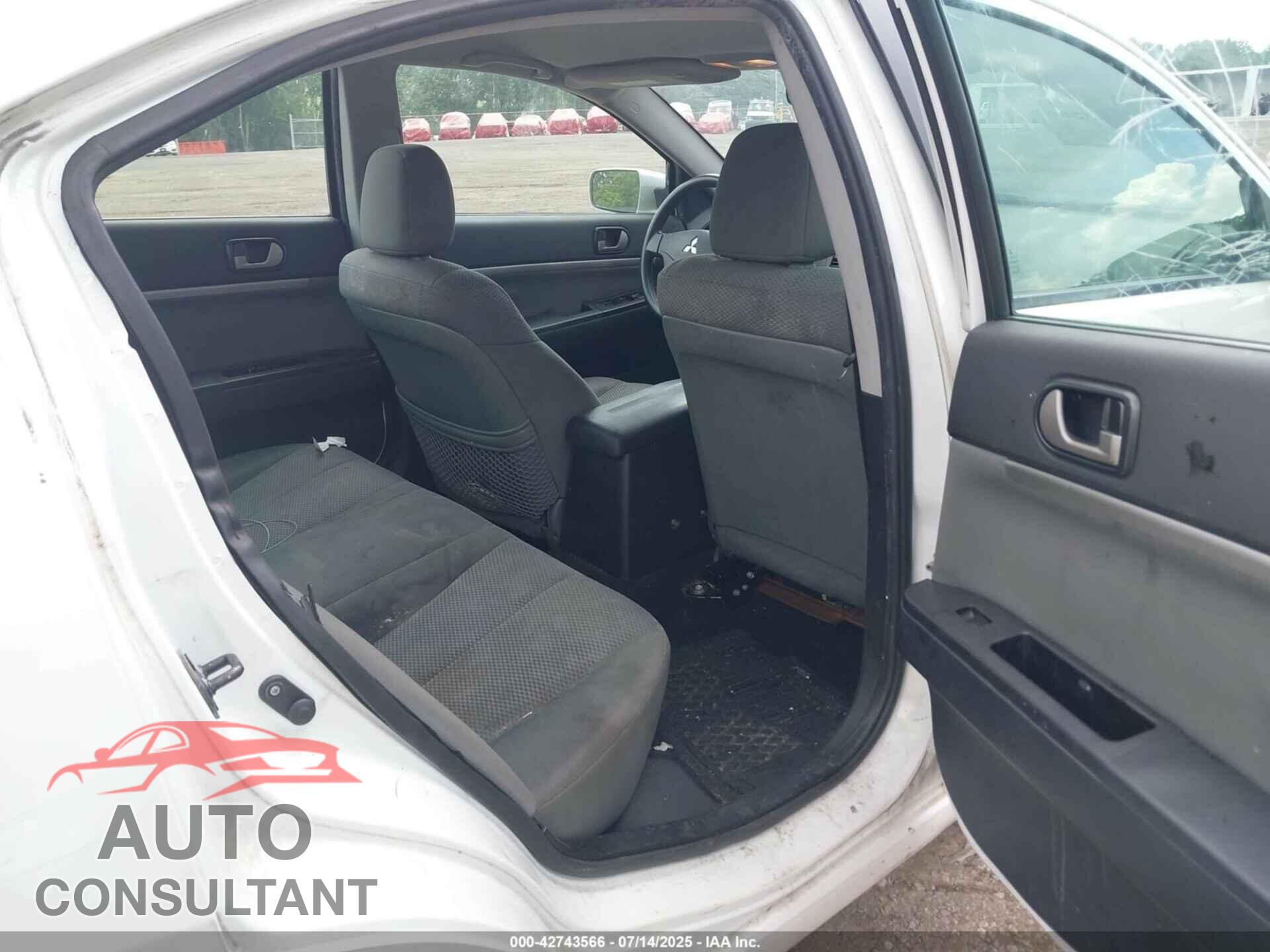 MITSUBISHI GALANT 2011 - 4A32B2FF0BE021606
