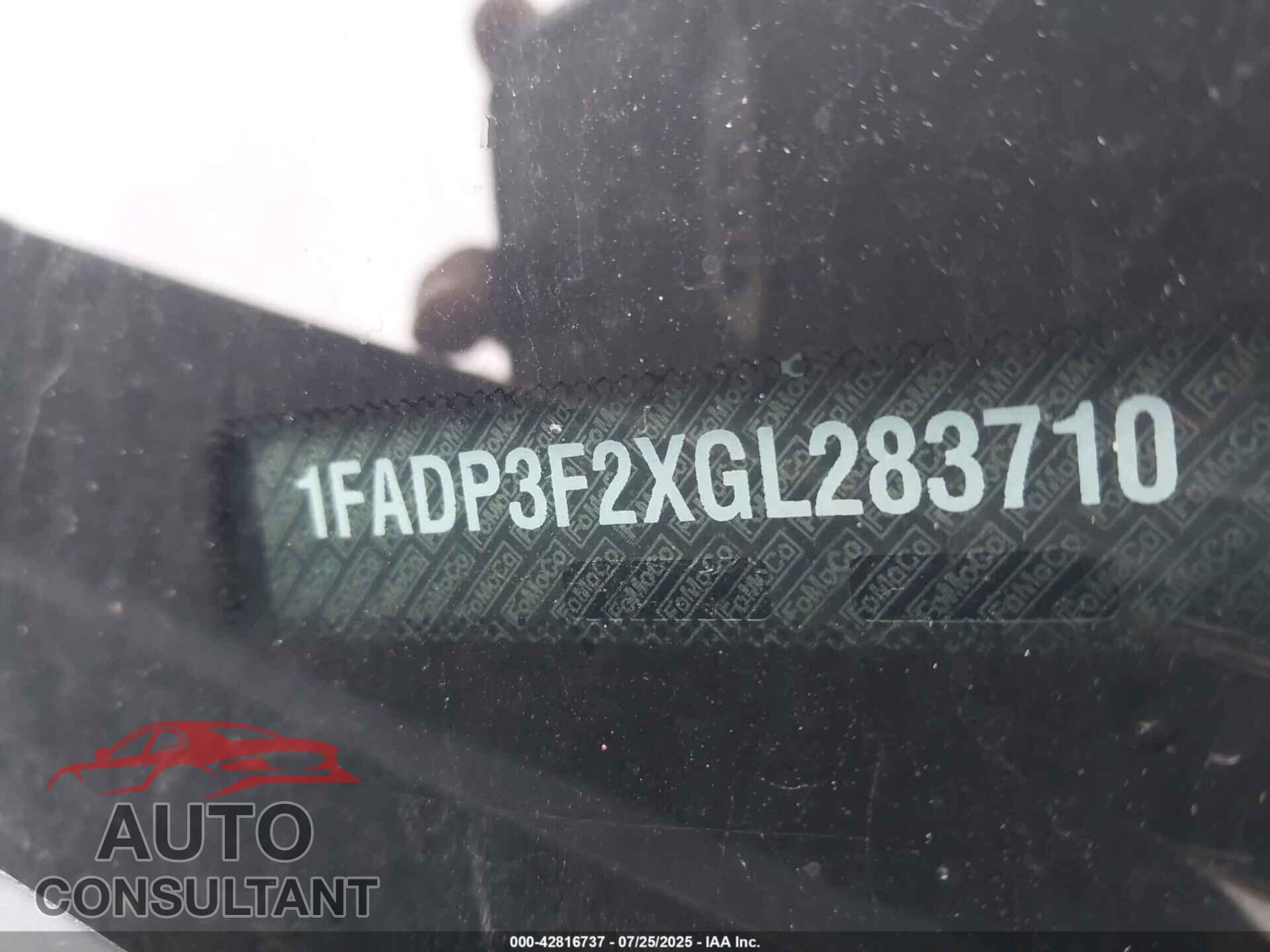 FORD FOCUS 2016 - 1FADP3F2XGL283710
