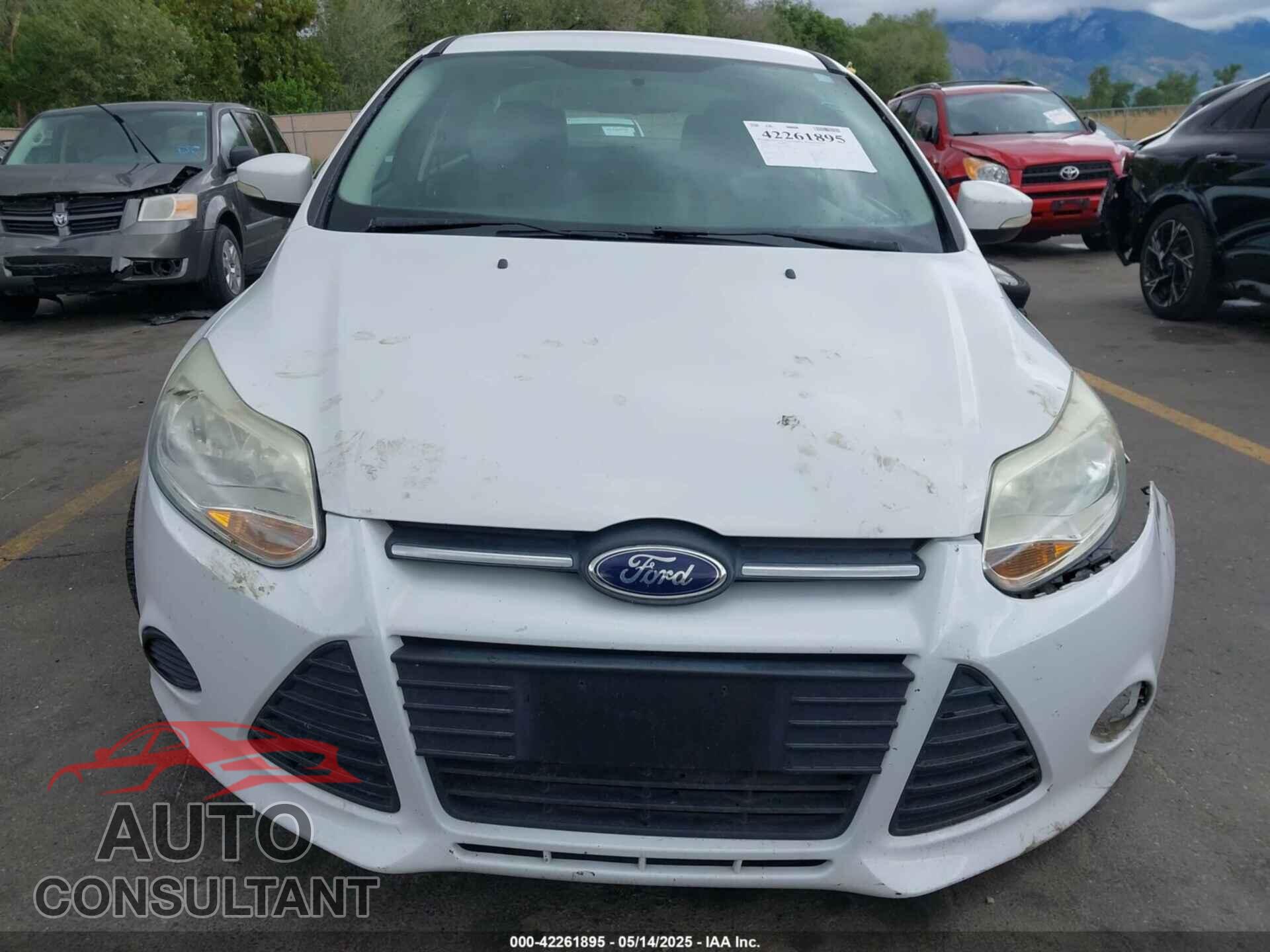 FORD FOCUS 2014 - 1FADP3F22EL163588