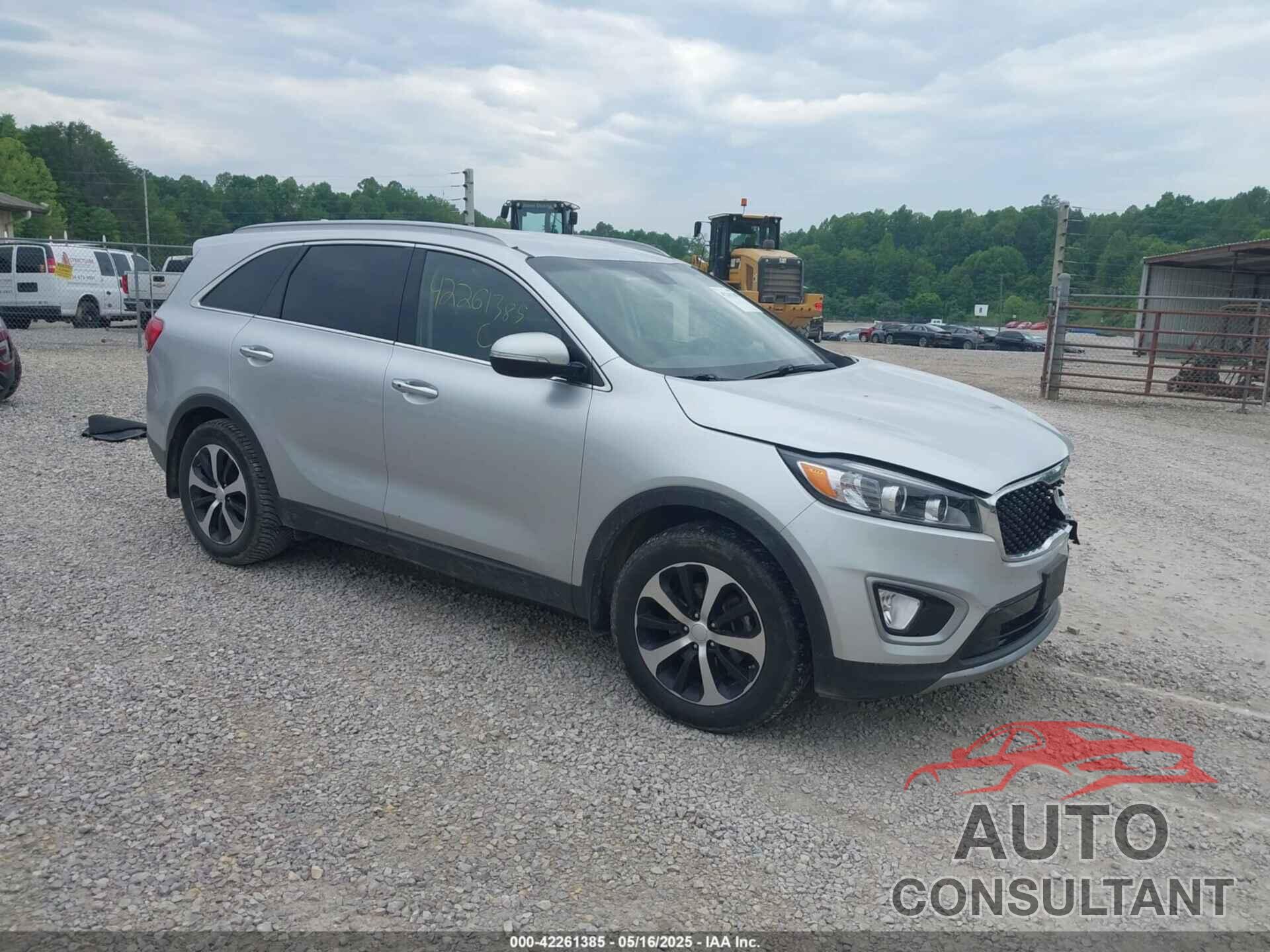 KIA SORENTO 2018 - 5XYPH4A52JG386618