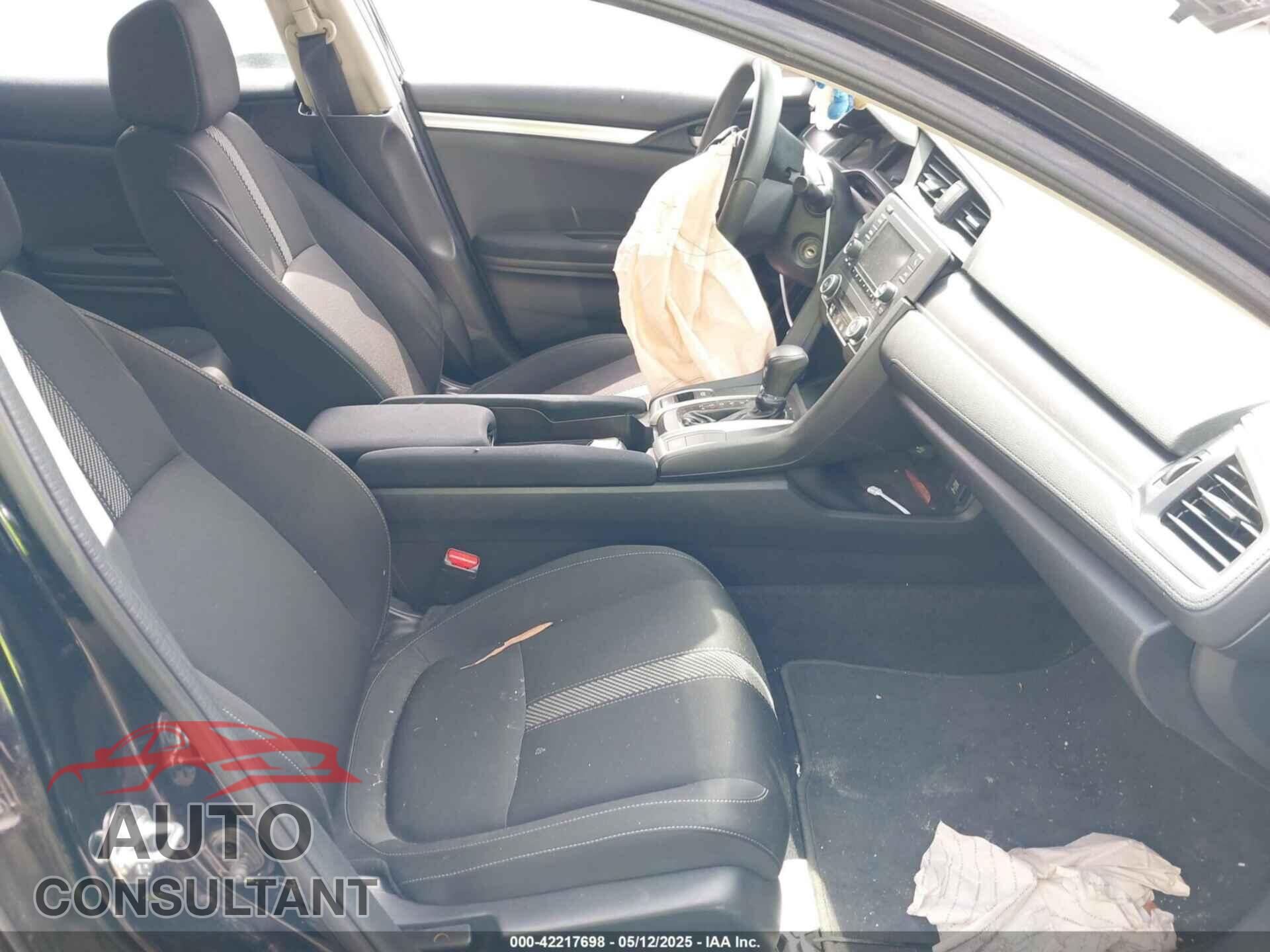 HONDA CIVIC 2017 - 2HGFC2F58HH524733