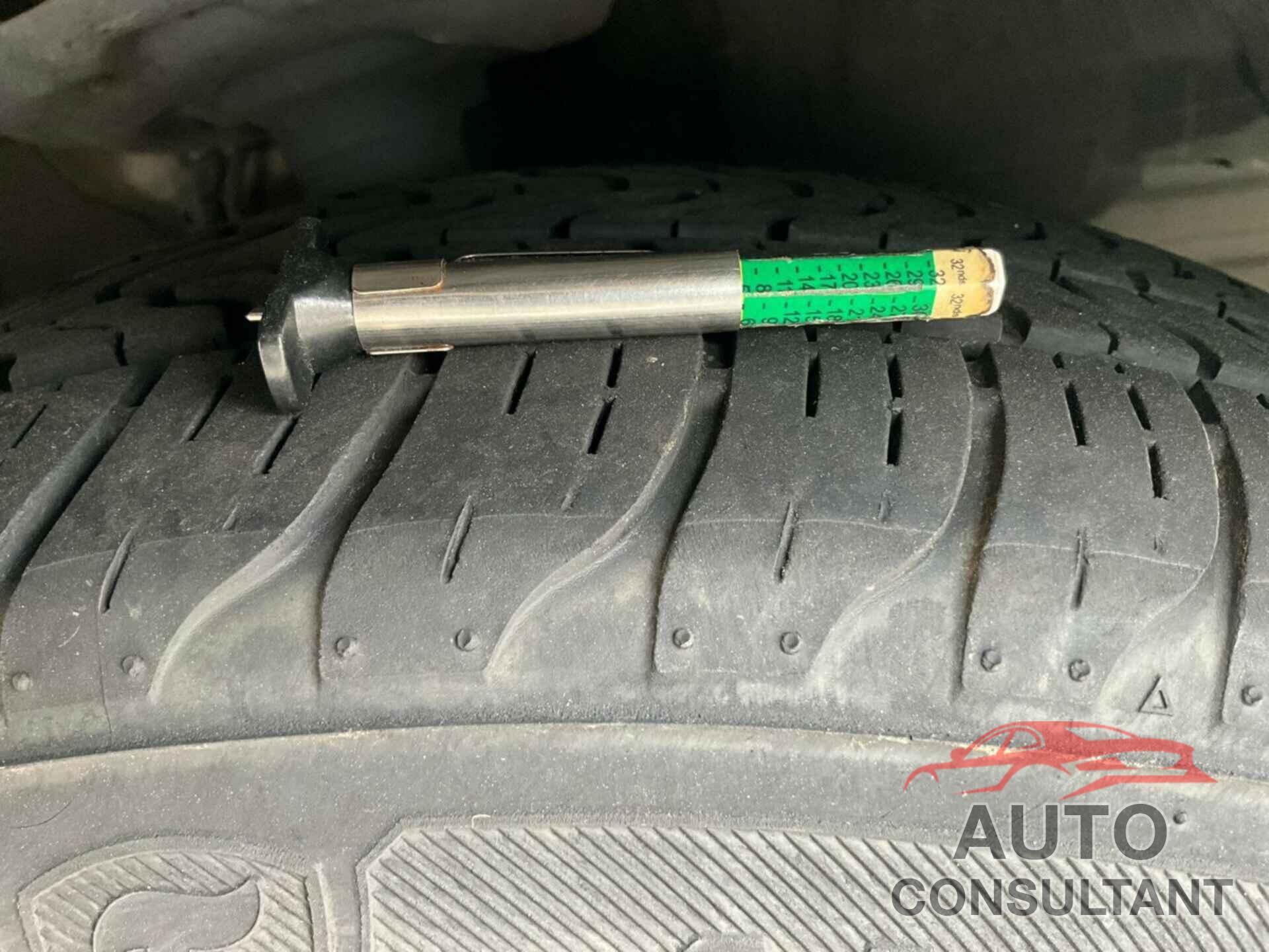 TOYOTA PRIUS 2018 - JTDKBRFU8J3059959