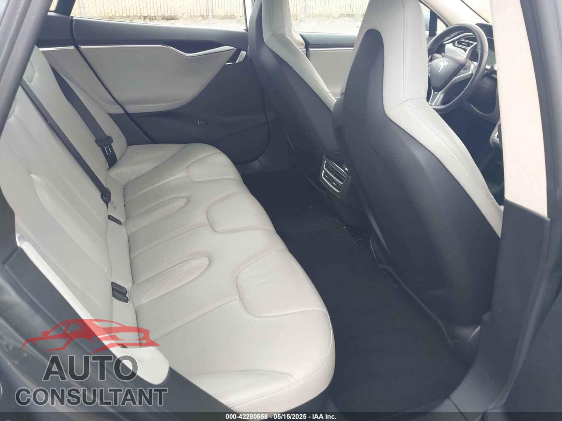 TESLA MODEL S 2013 - 5YJSA1CN5DFP21635
