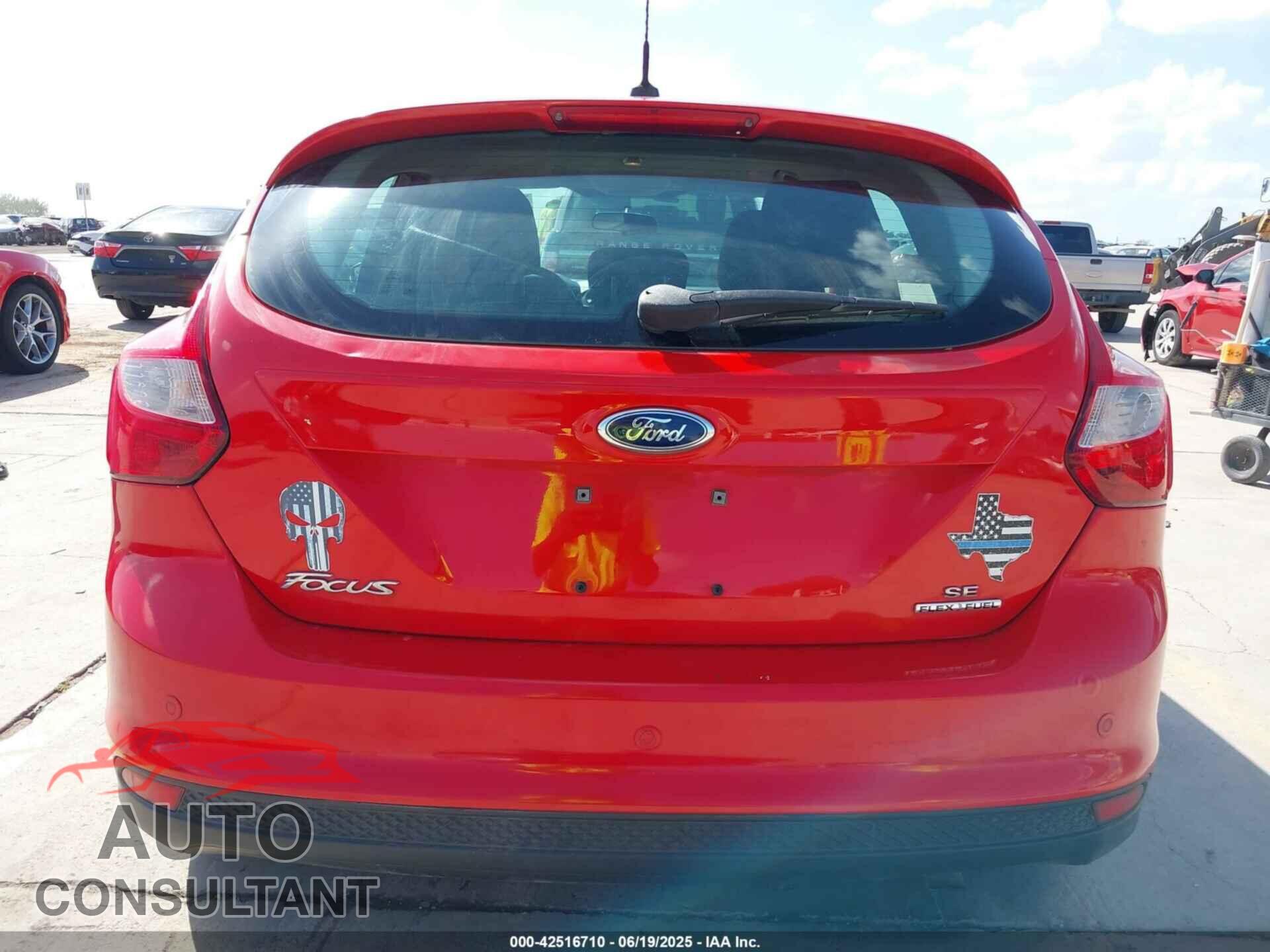 FORD FOCUS 2014 - 1FADP3K26EL462801