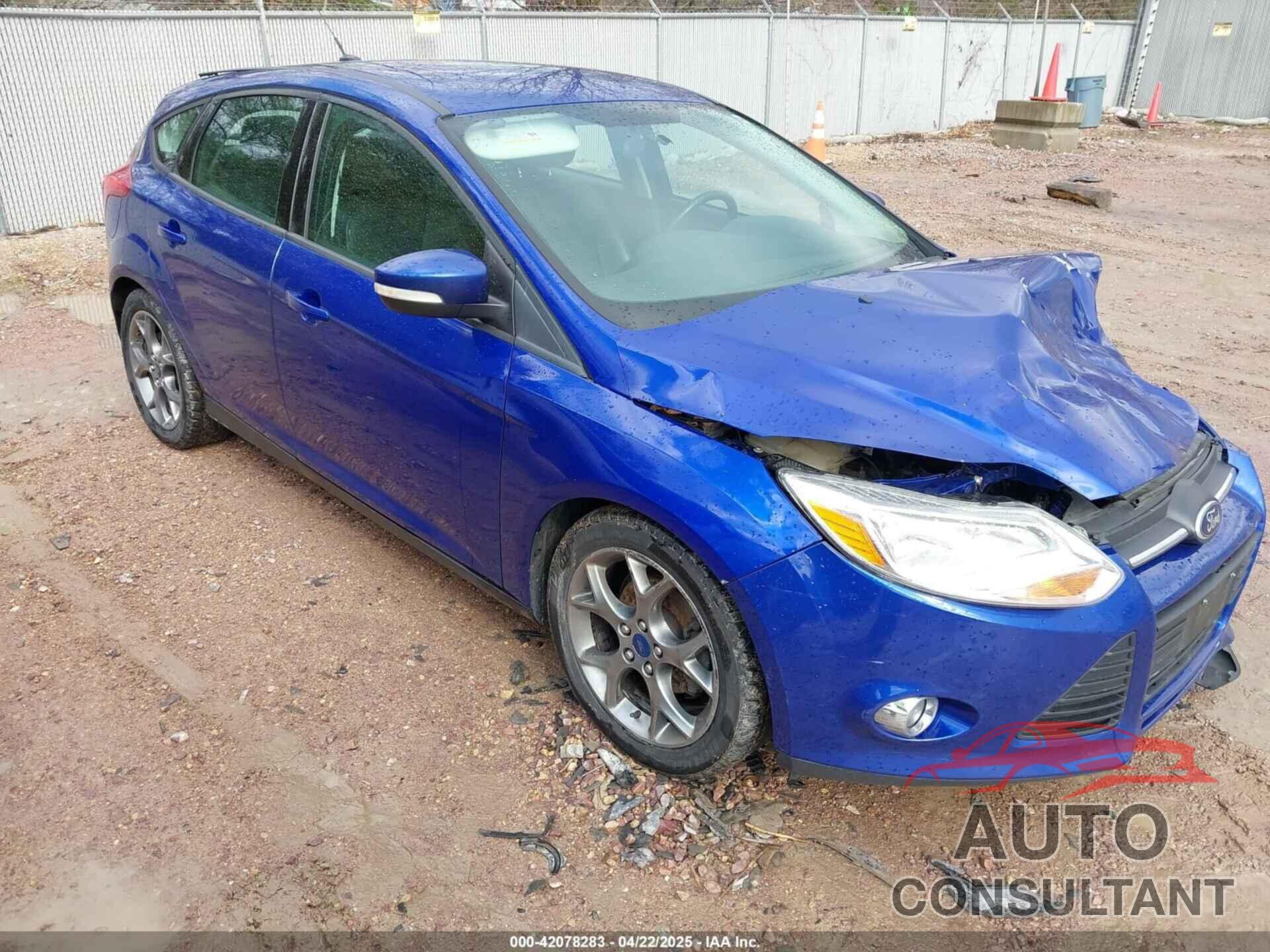 FORD FOCUS 2014 - 1FADP3K2XEL337834