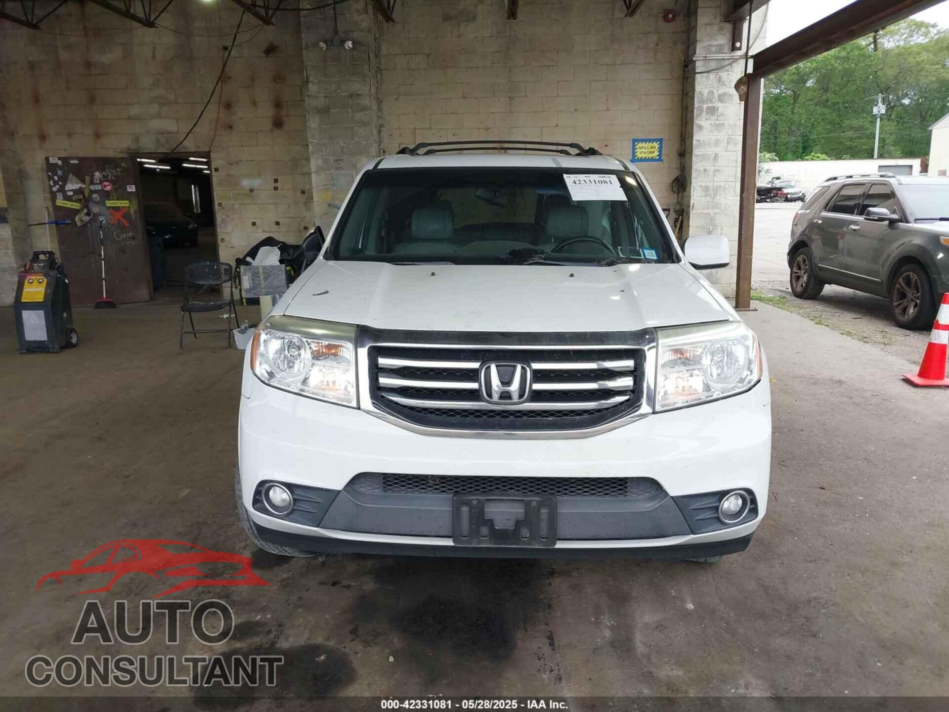 HONDA PILOT 2014 - 5FNYF4H75EB016407