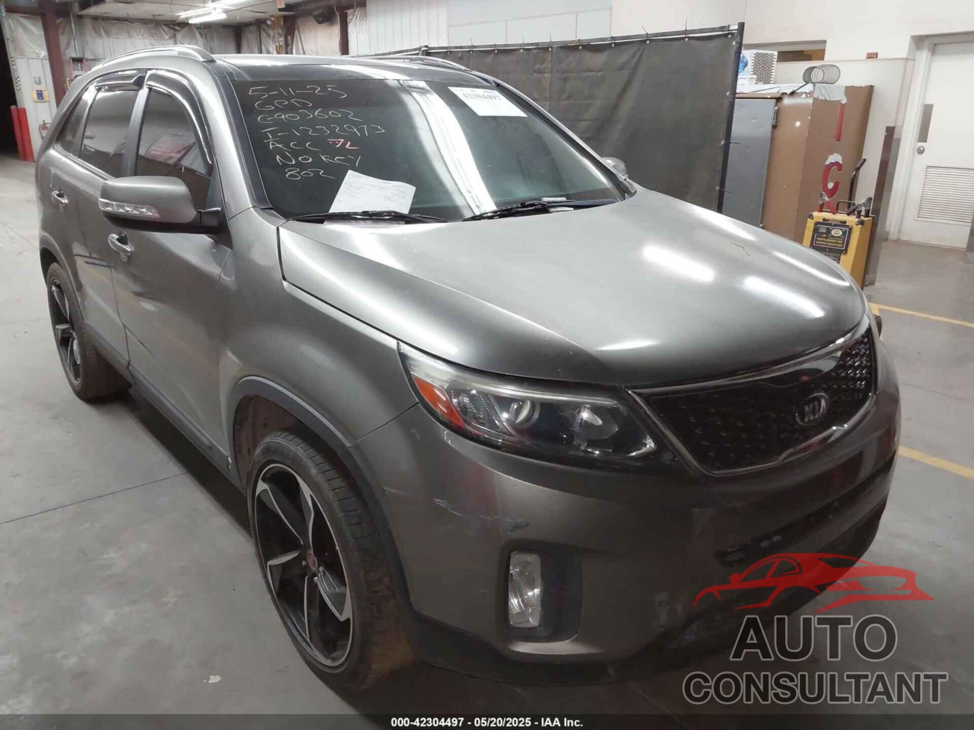 KIA SORENTO 2014 - 5XYKU4A7XEG523138