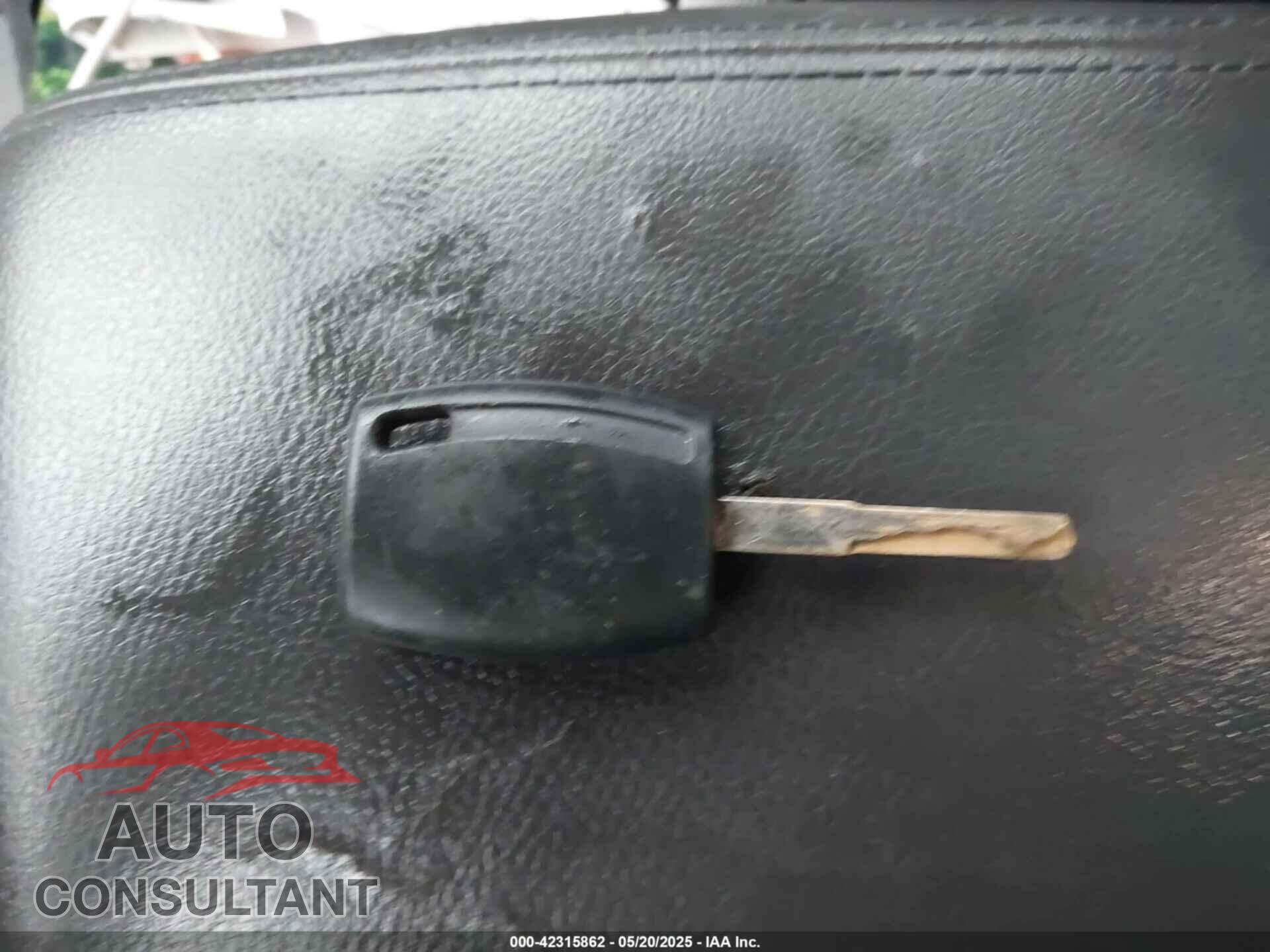 FORD FOCUS 2012 - 1FAHP3F20CL138736
