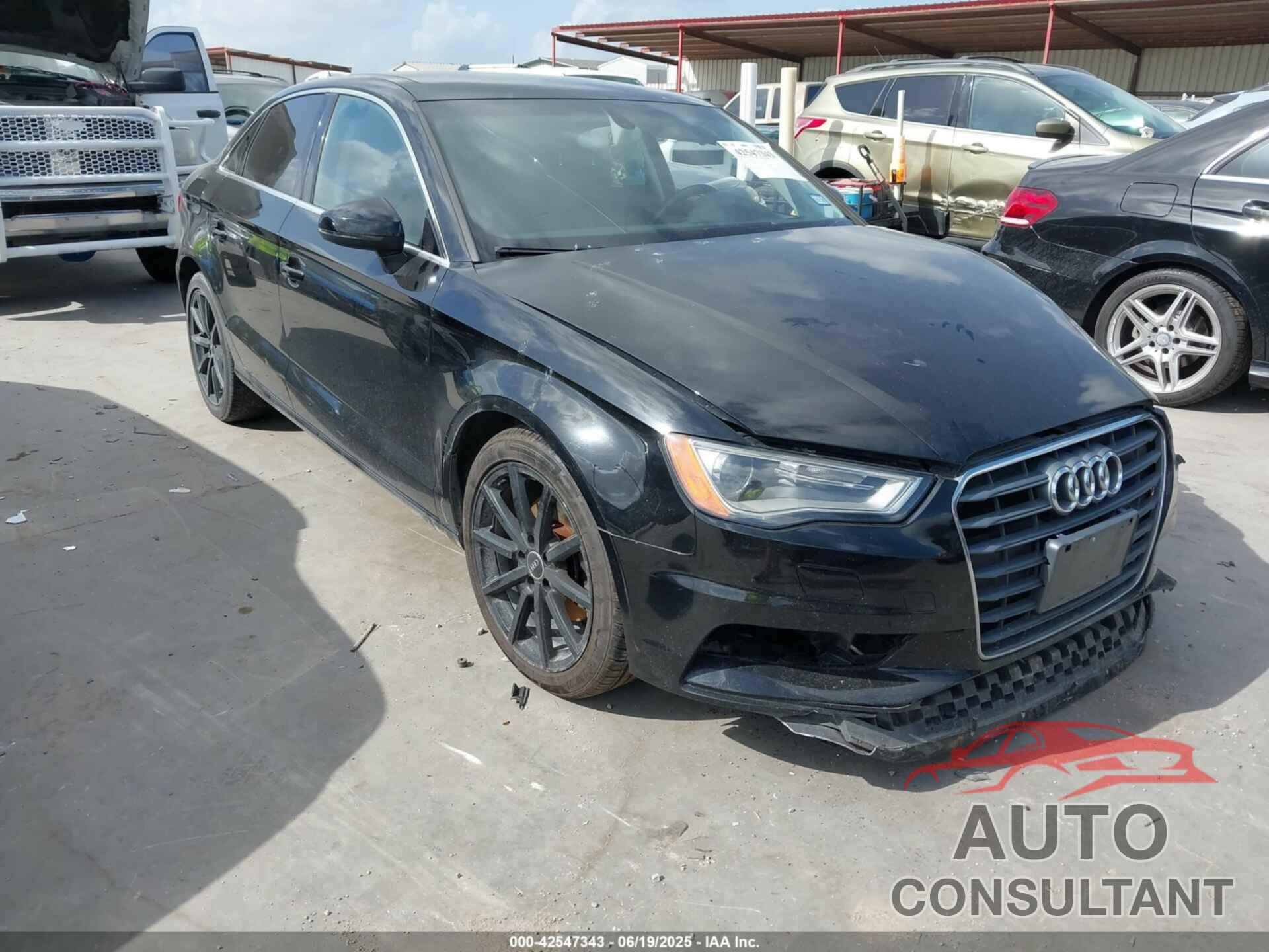 AUDI A3 2015 - WAUACGFF1F1005093