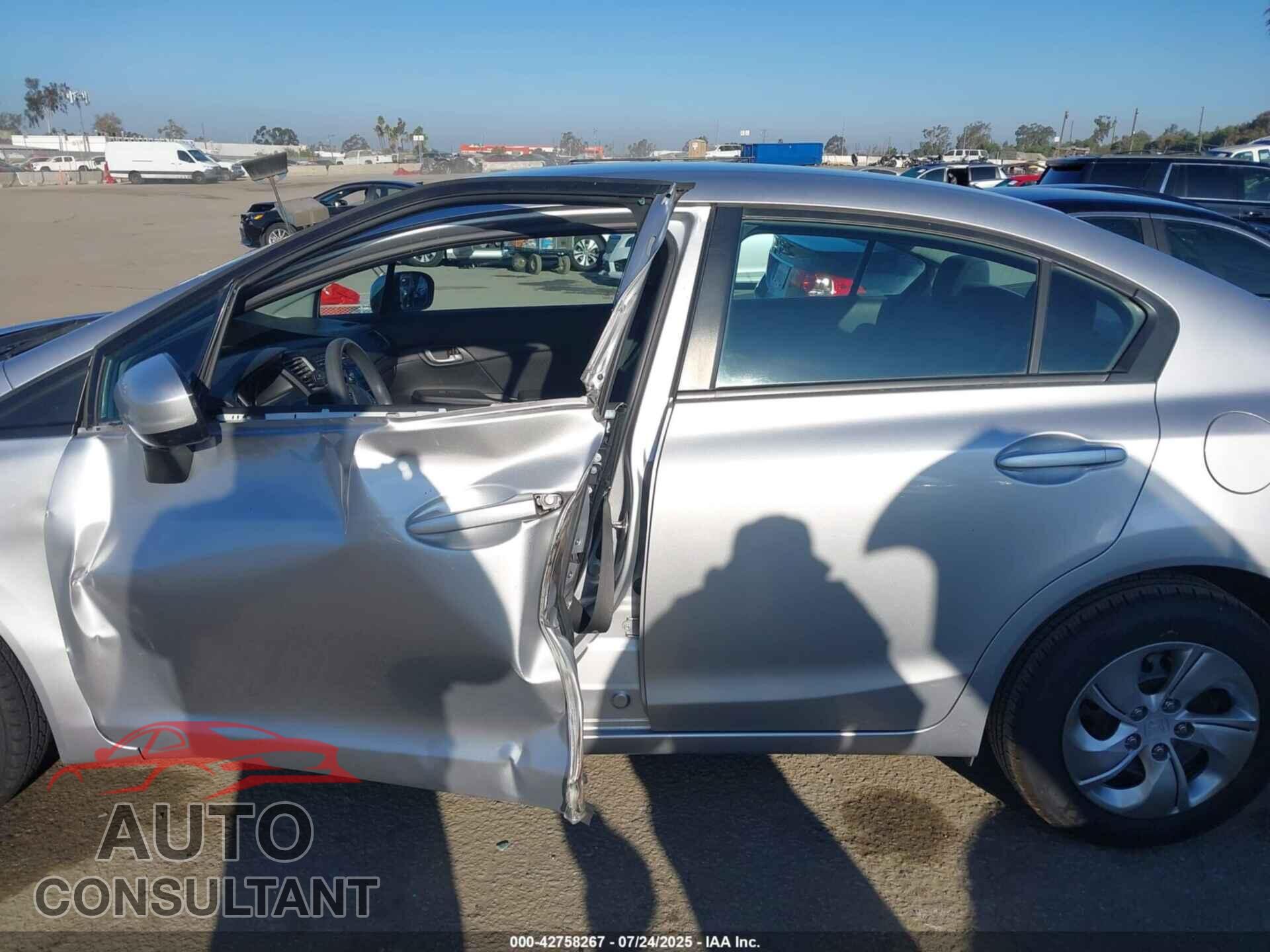 HONDA CIVIC 2014 - 19XFB2F51EE245813