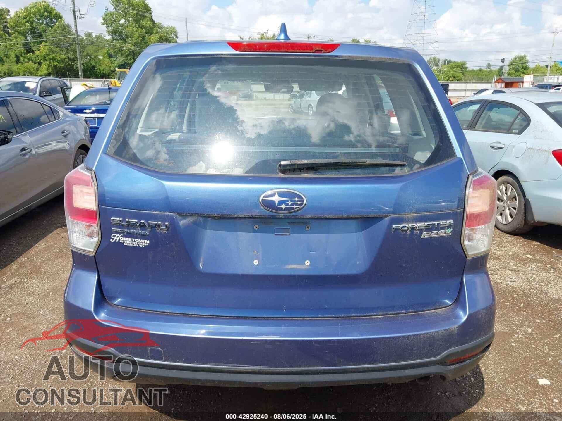 SUBARU FORESTER 2017 - JF2SJAAC2HG590985