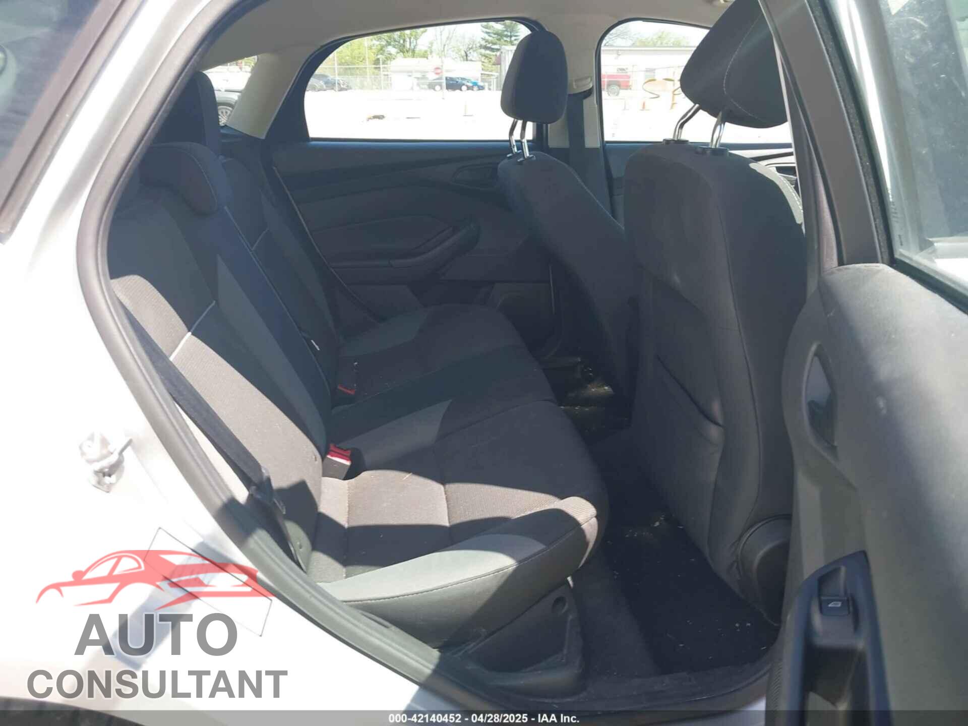FORD FOCUS 2012 - 1FAHP3K27CL333433