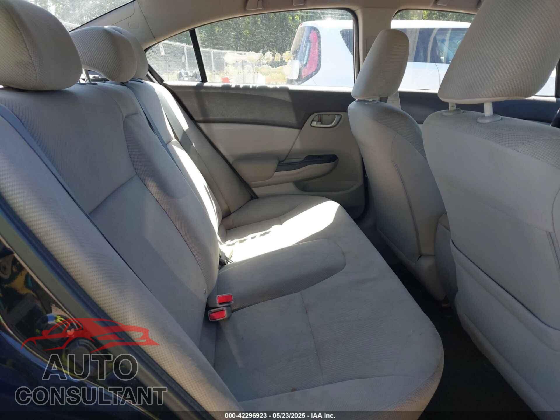 HONDA CIVIC 2012 - 19XFB2F55CE073931