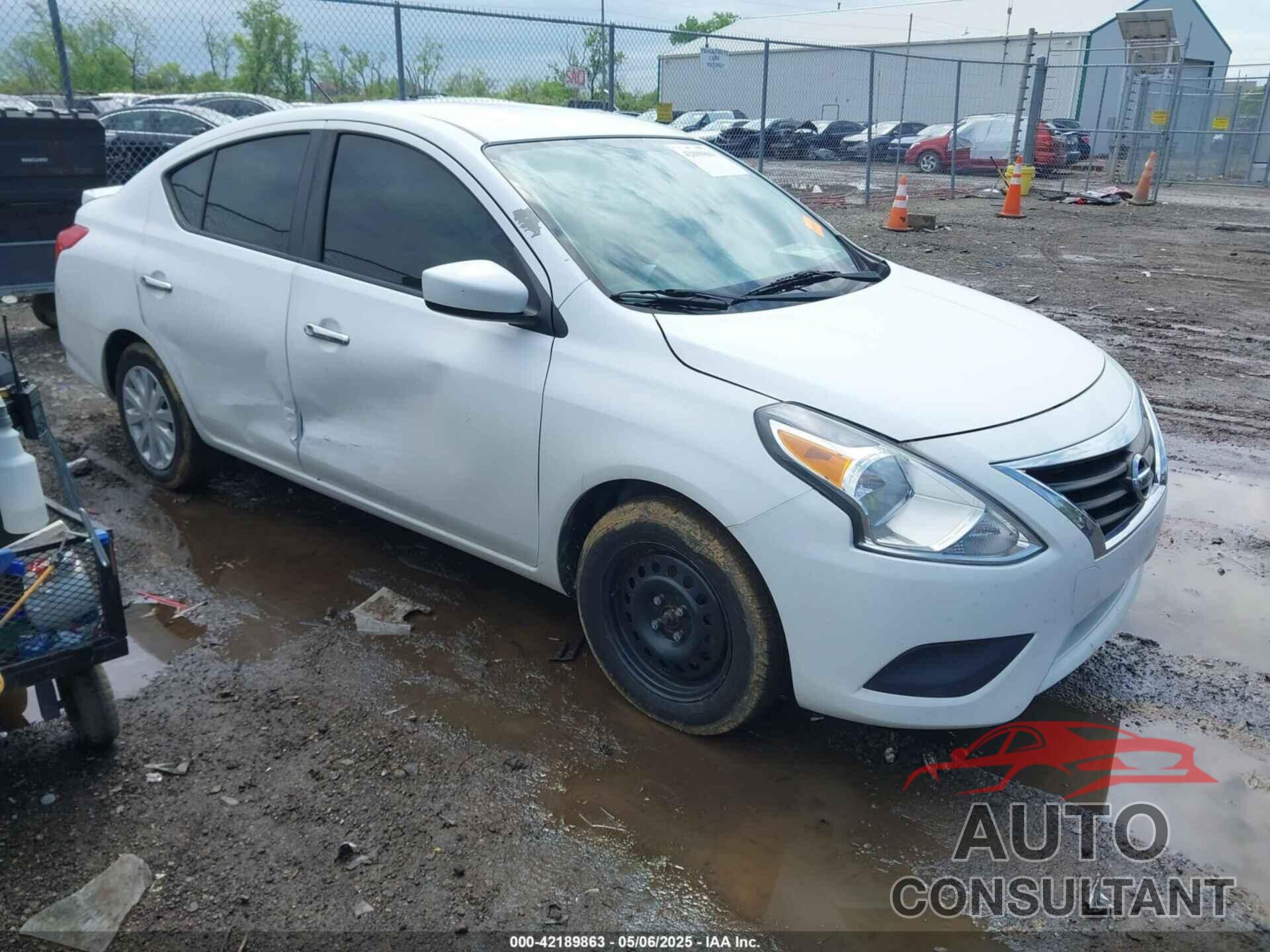 NISSAN VERSA 2019 - 3N1CN7AP6KL816836