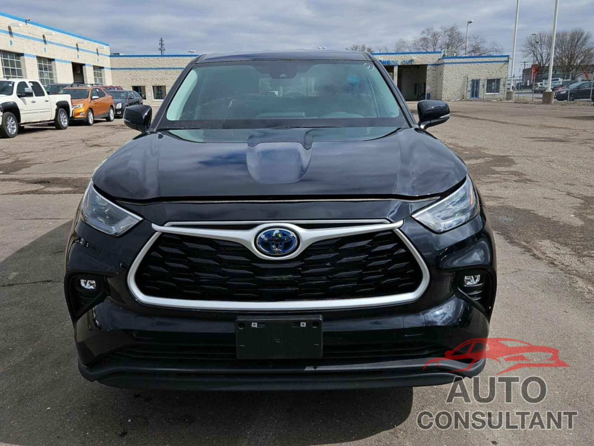 TOYOTA HIGHLANDER 2023 - 5TDBBRCH7PS597504