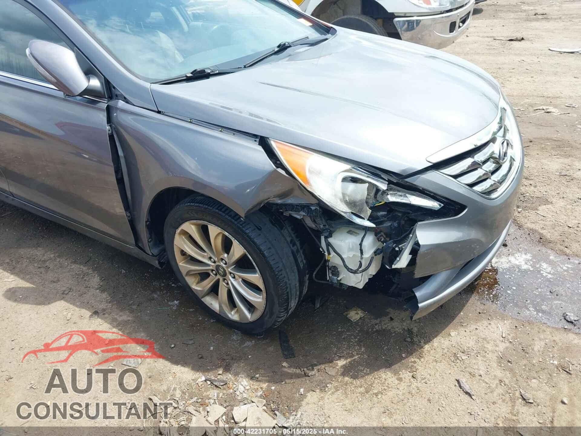 HYUNDAI SONATA 2011 - 5NPEC4AB2BH223862