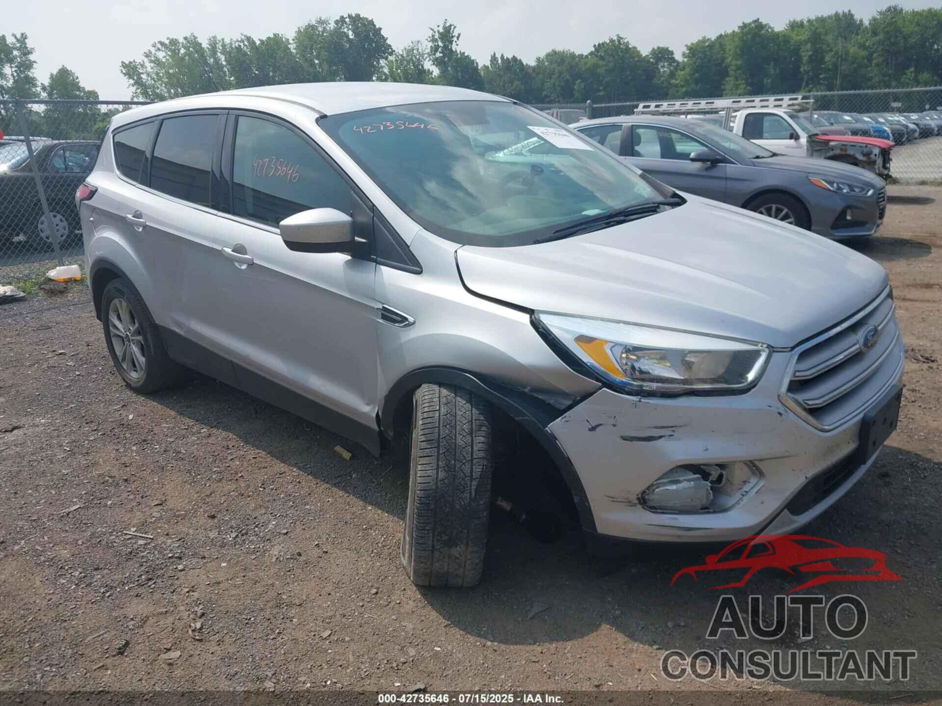 FORD ESCAPE 2017 - 1FMCU9G94HUB76513