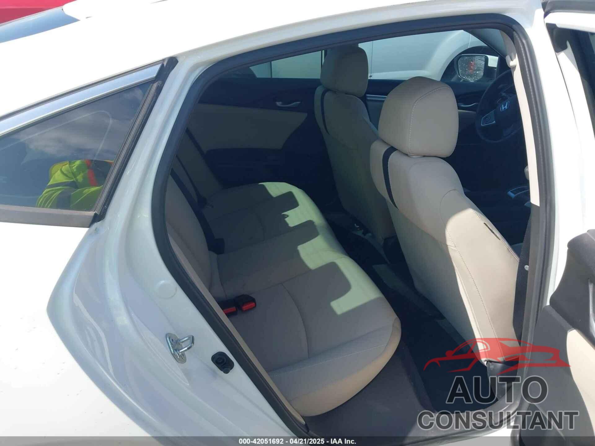 HONDA CIVIC 2017 - 19XFC2F59HE071331