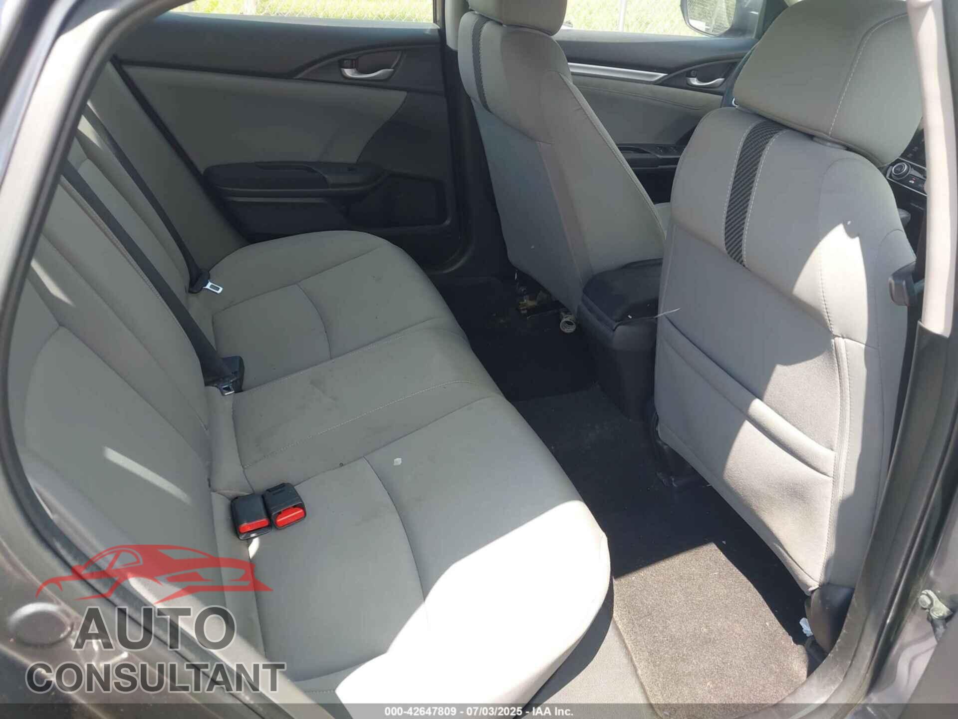 HONDA CIVIC 2017 - 19XFC2F78HE218319