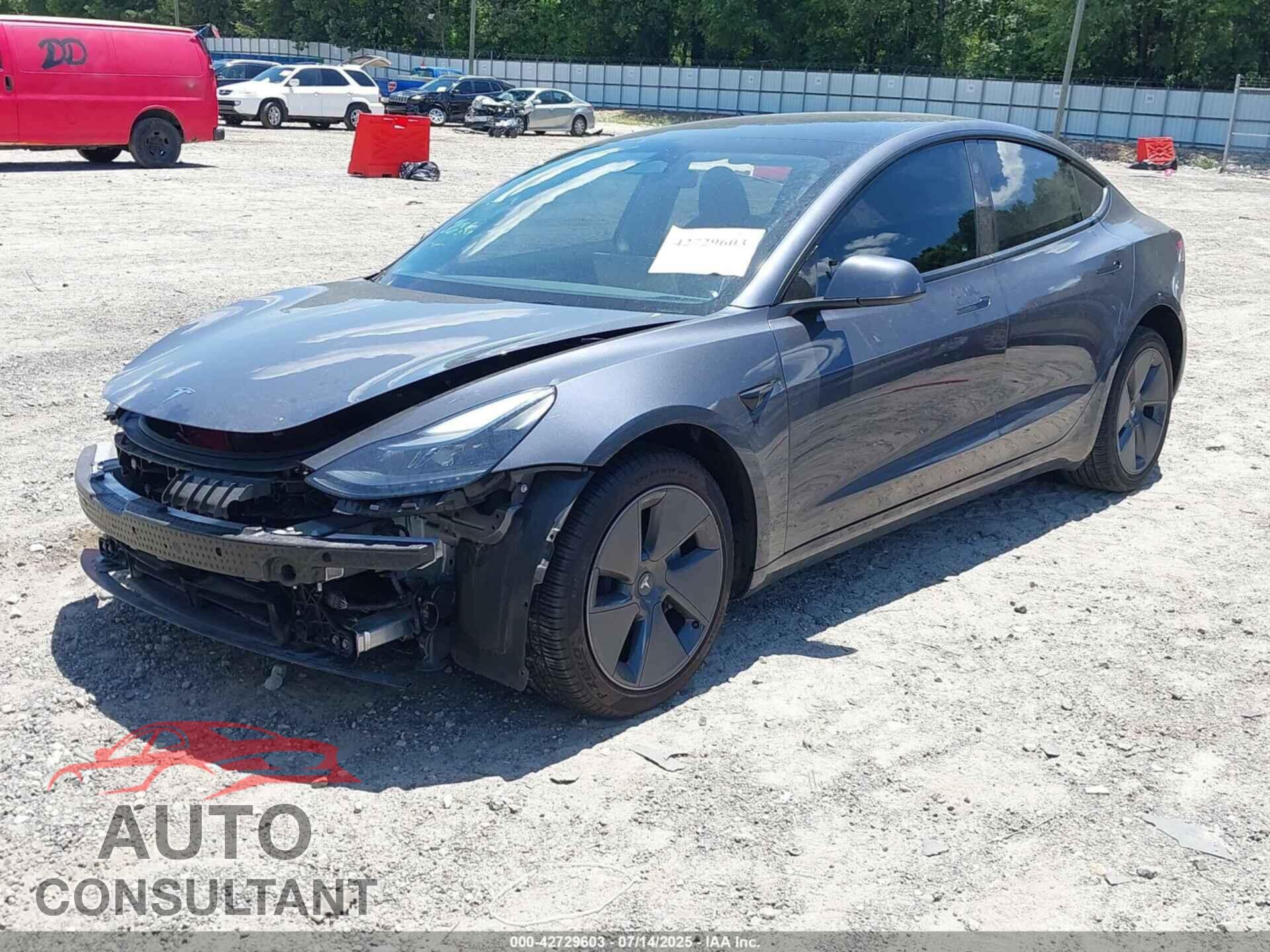 TESLA MODEL 3 2023 - 5YJ3E1EA7PF613072