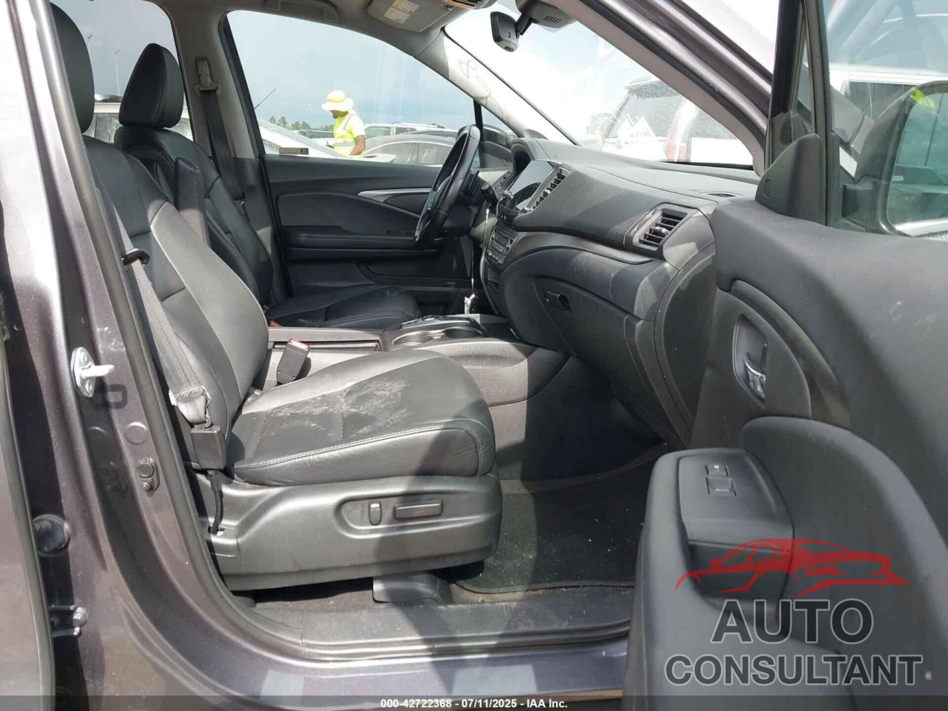 HONDA PILOT 2022 - 5FNYF5H24NB001326