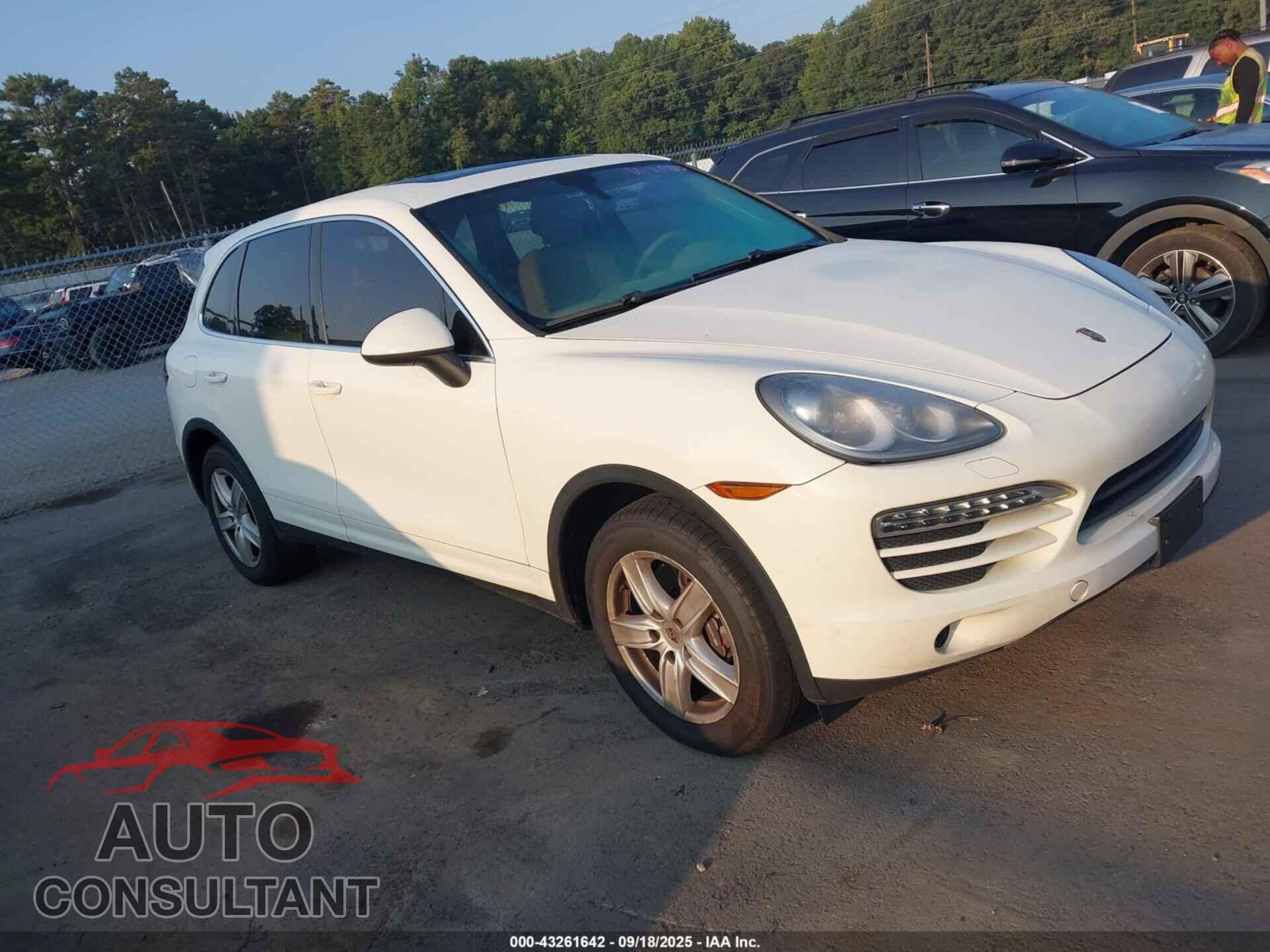 PORSCHE CAYENNE 2012 - WP1AA2A29CLA02859