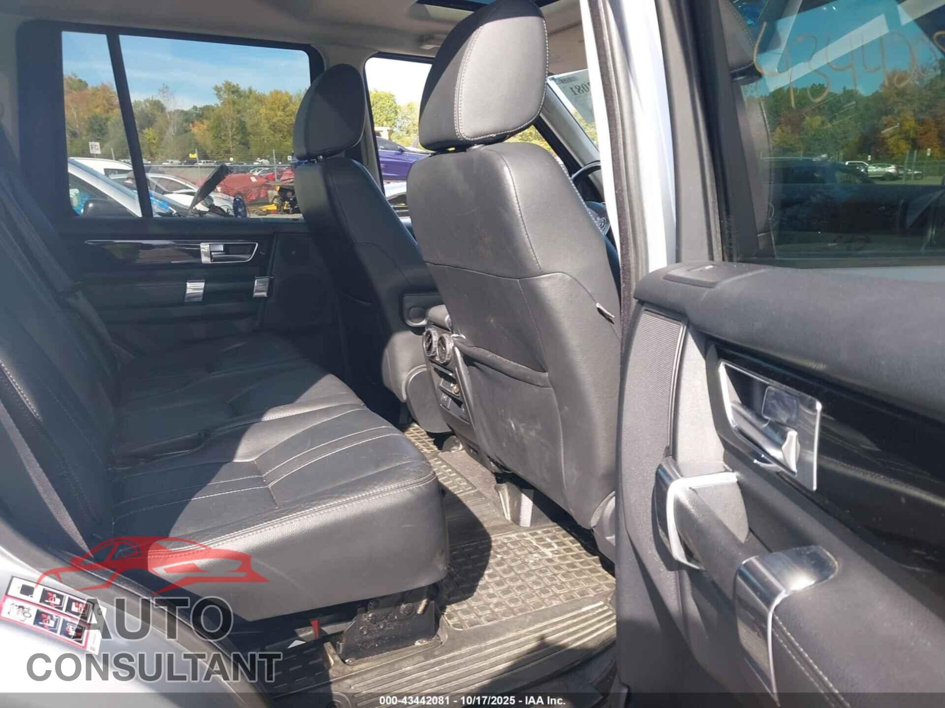 LAND ROVER LR4 2012 - SALAG2D45CA633996
