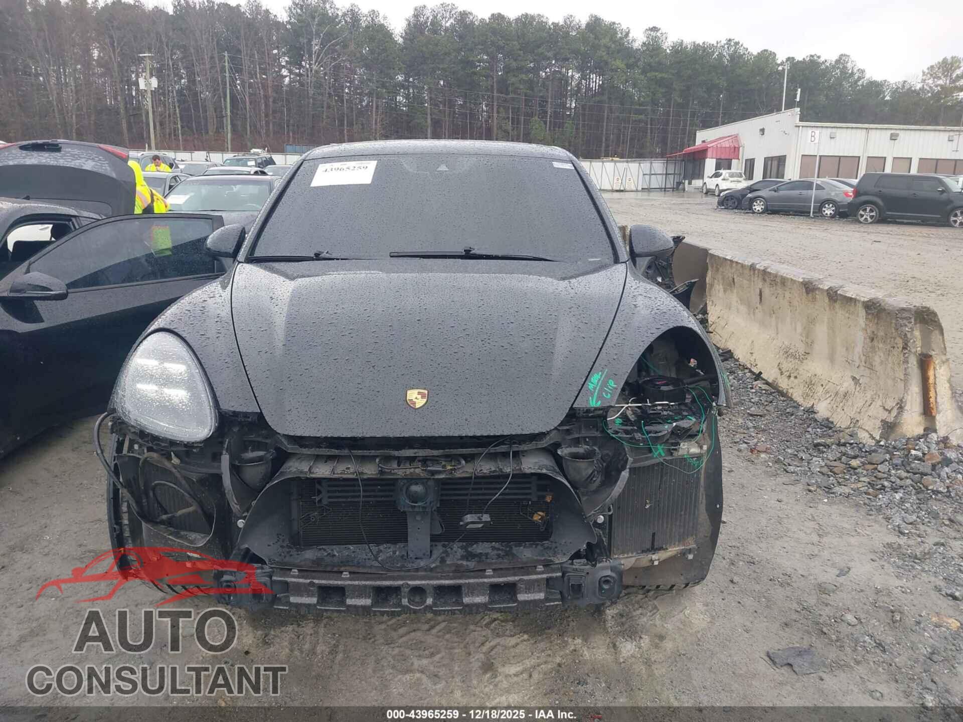 PORSCHE CAYENNE 2014 - WP1AC2A25ELA81010