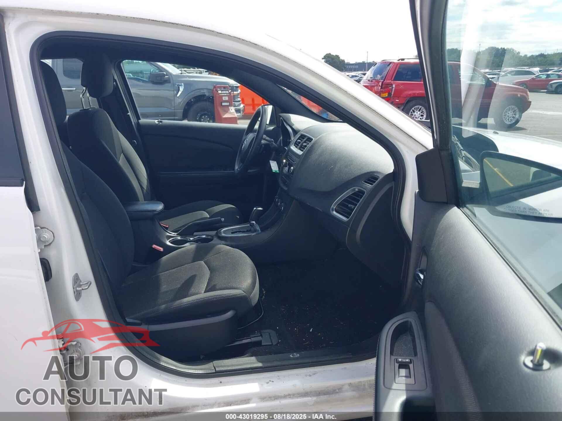 DODGE AVENGER 2011 - 1B3BD4FG3BN562572