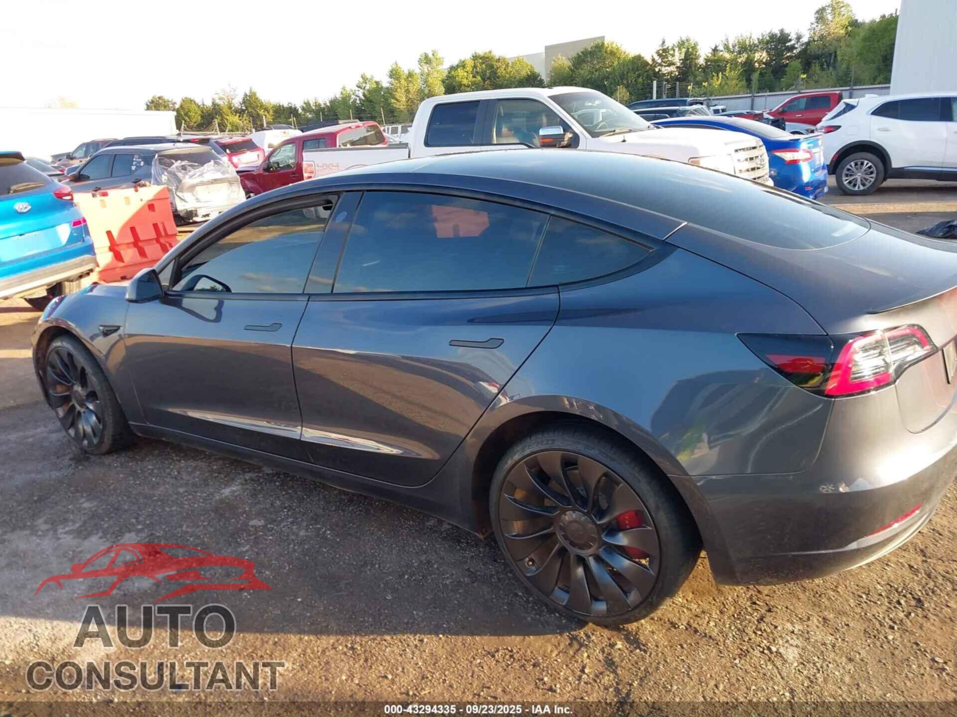 TESLA MODEL 3 2023 - 5YJ3E1EC2PF491559