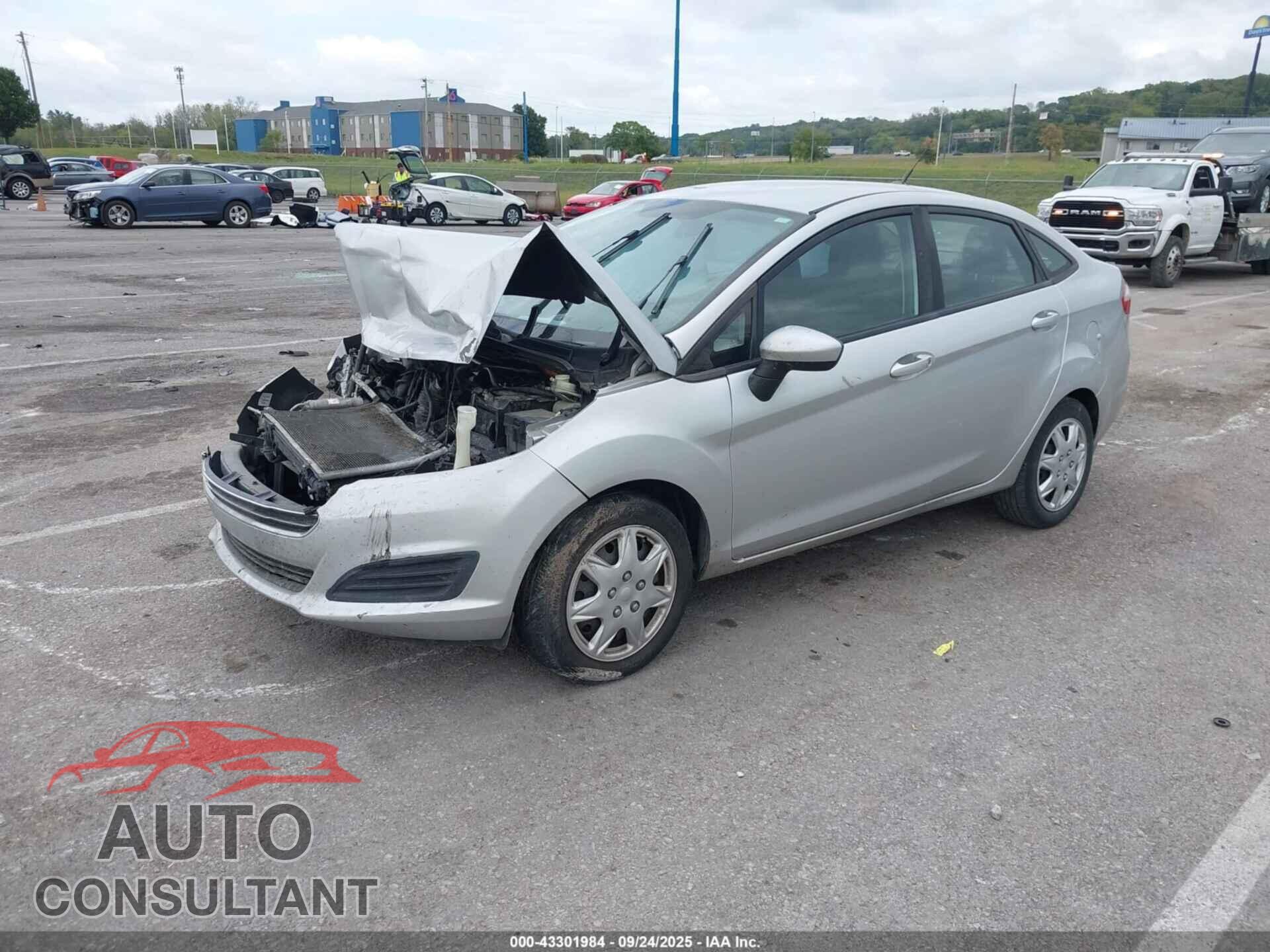 FORD FIESTA 2015 - 3FADP4AJ2FM179357