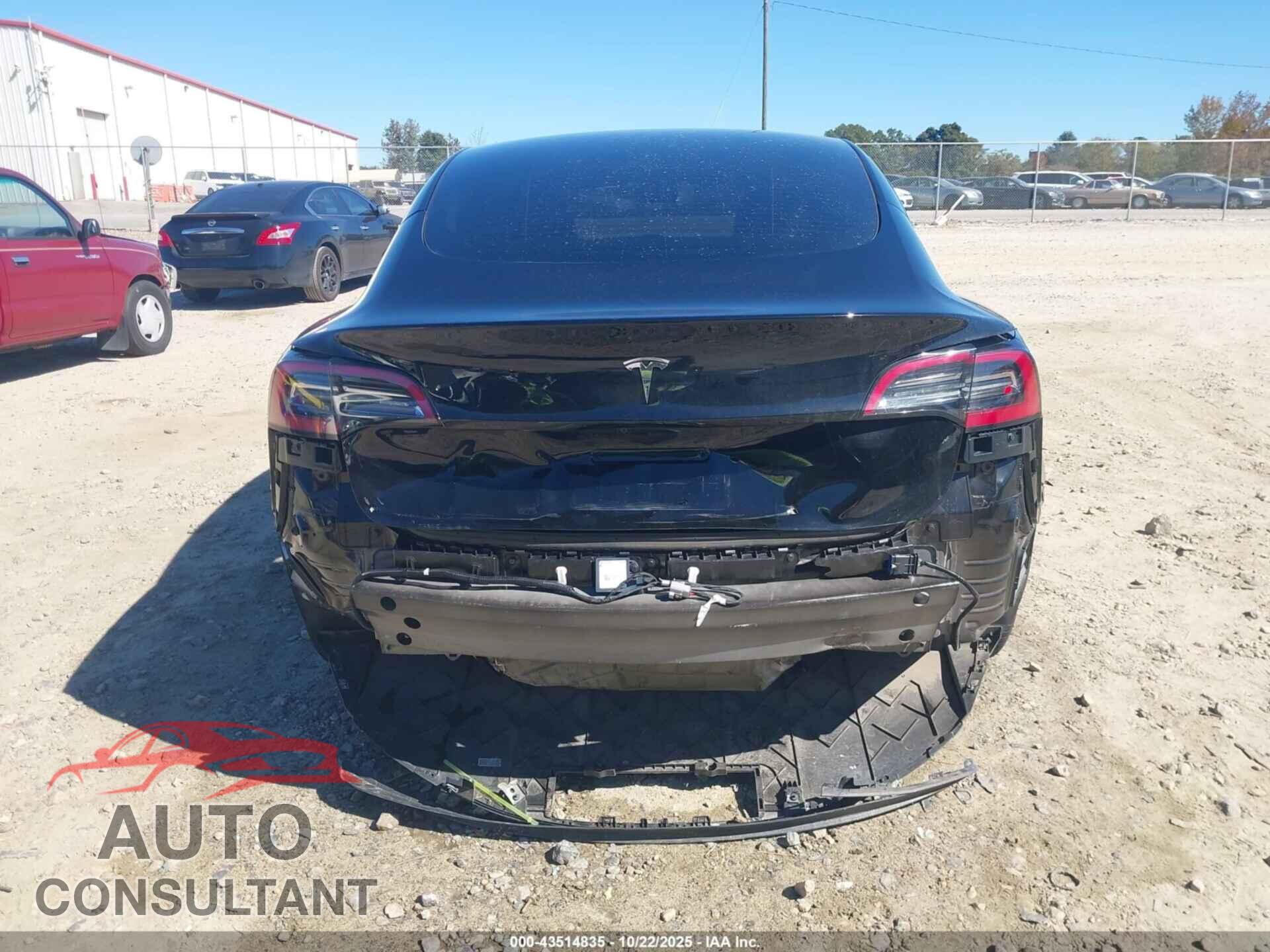 TESLA MODEL 3 2023 - 5YJ3E1EA4PF646286