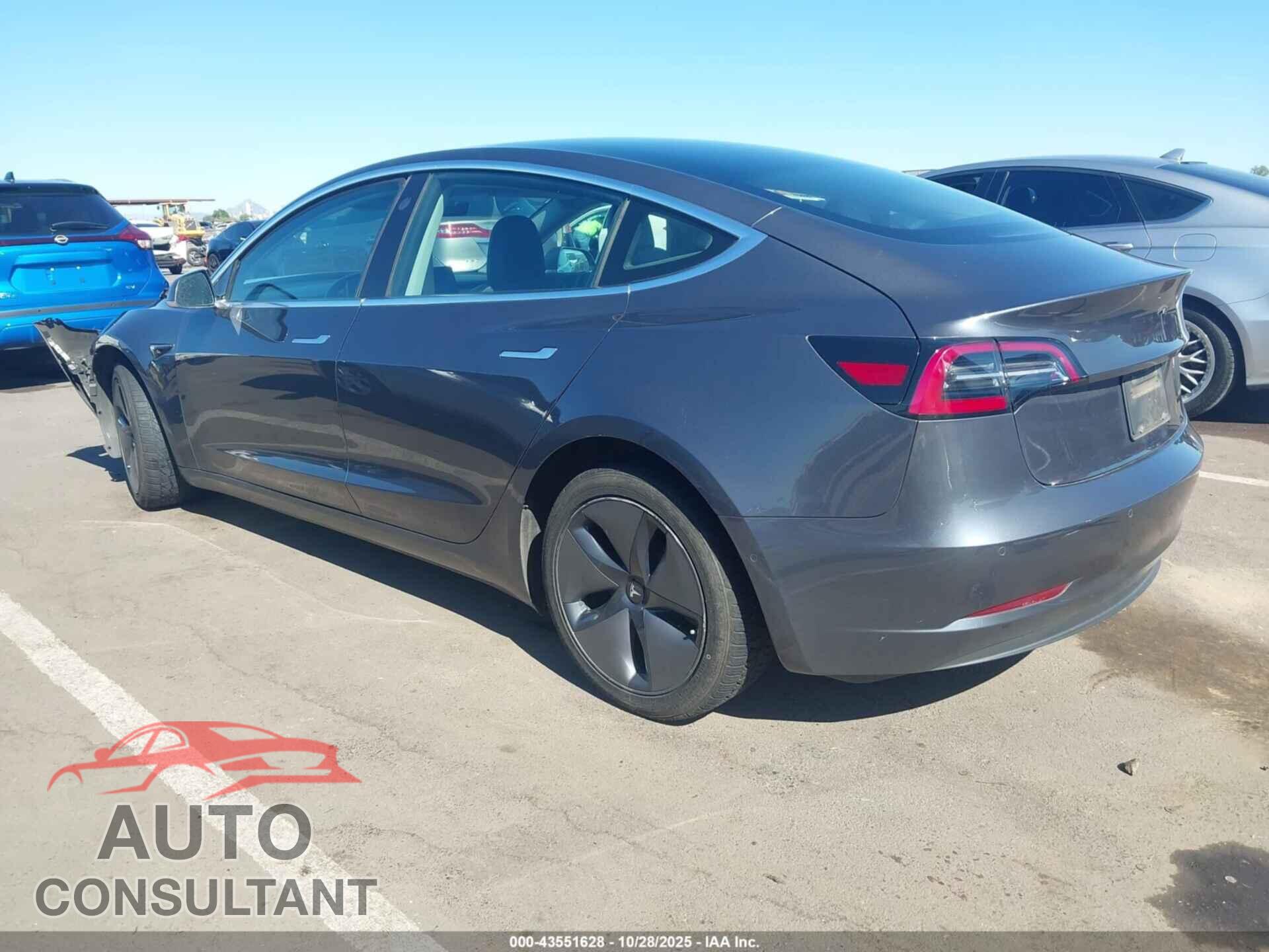 TESLA MODEL 3 2019 - 5YJ3E1EB7KF386323