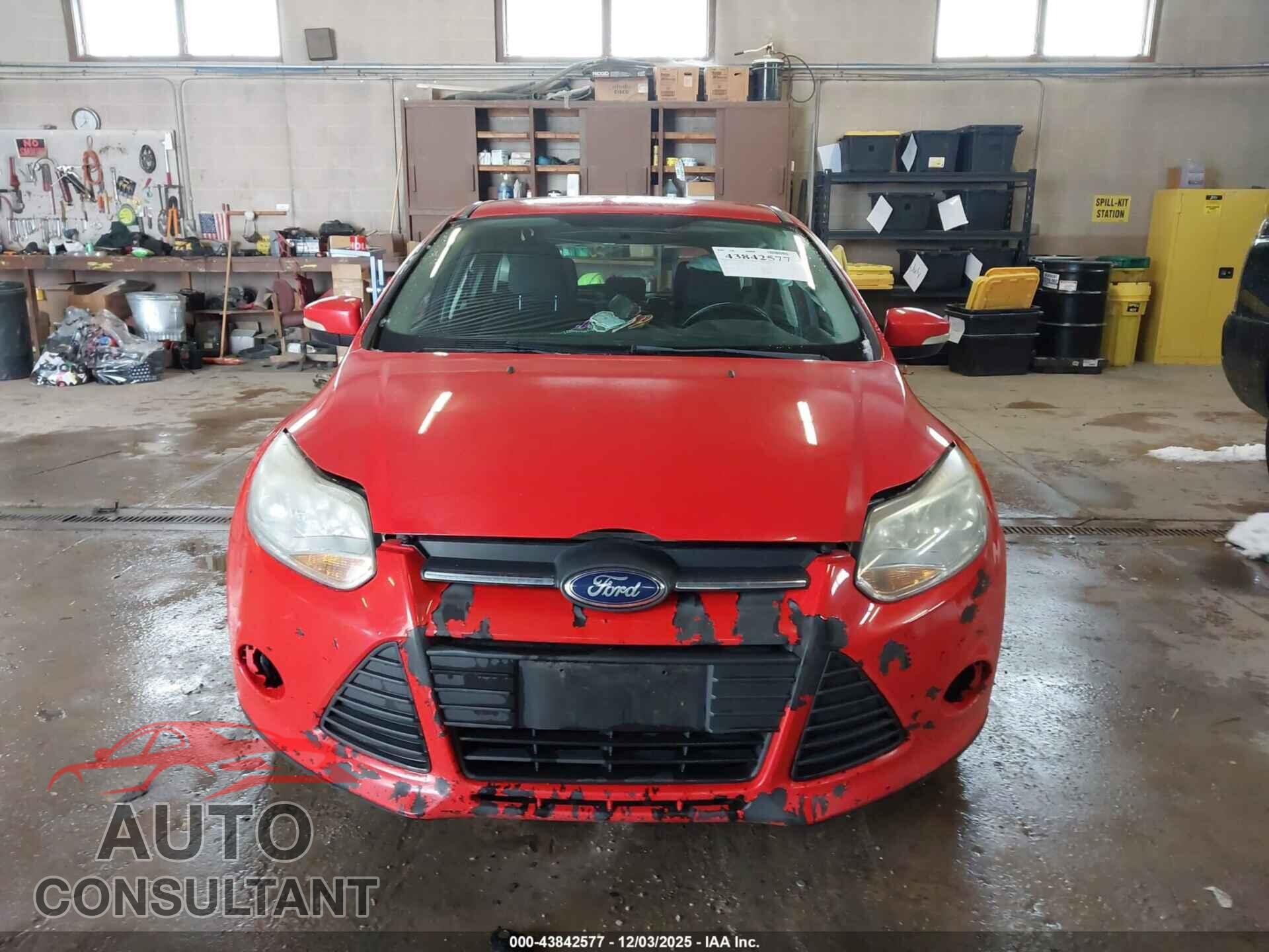 FORD FOCUS 2014 - 1FADP3K28EL323561
