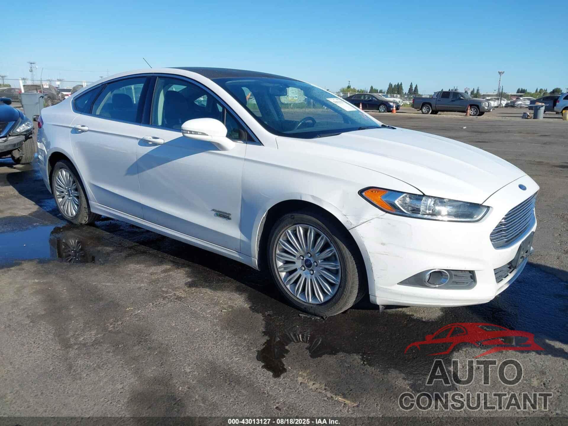 FORD FUSION ENERGI 2015 - 3FA6P0PU4FR128190