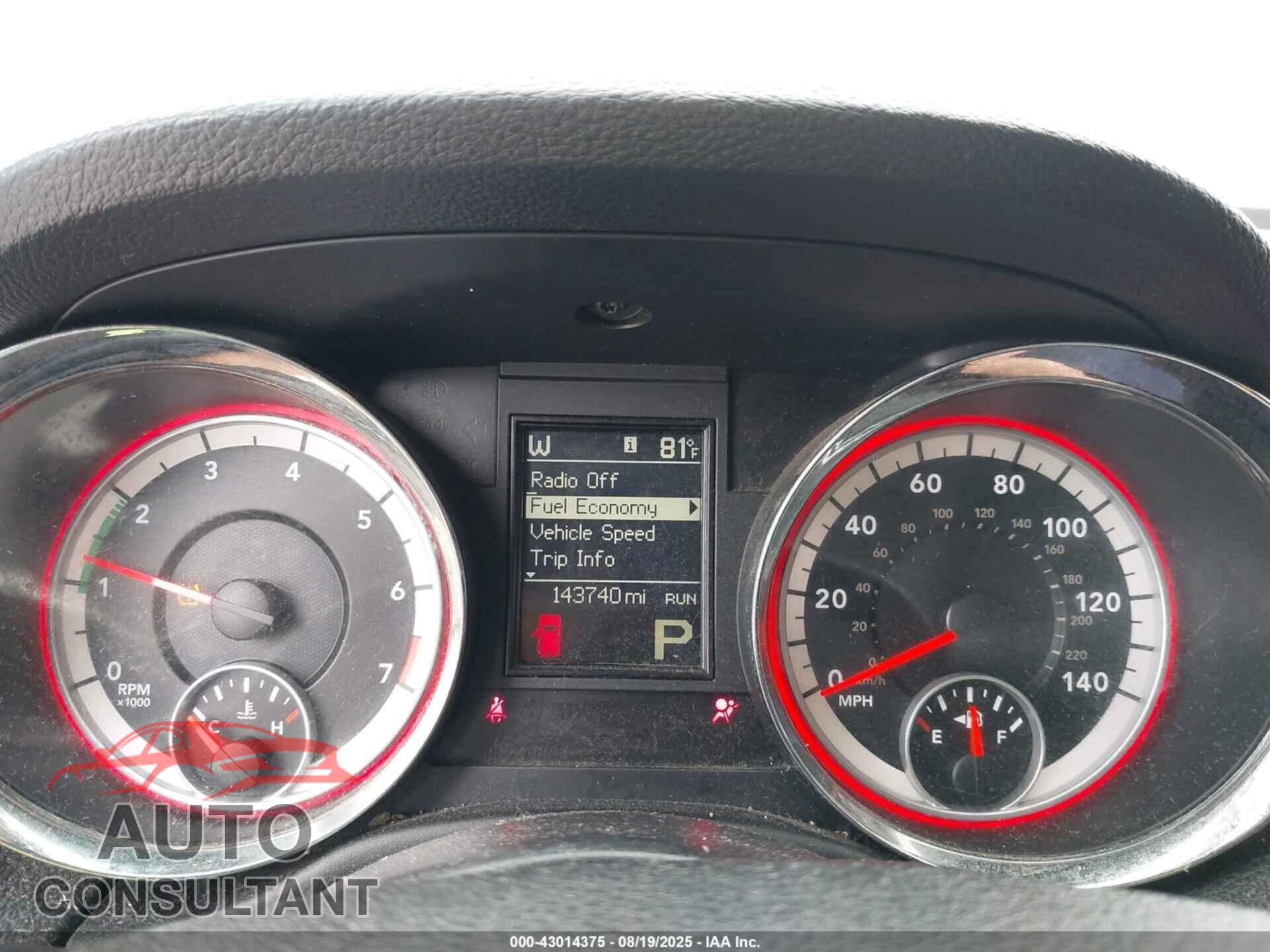 DODGE DURANGO 2013 - 1C4RDJAG3DC500574