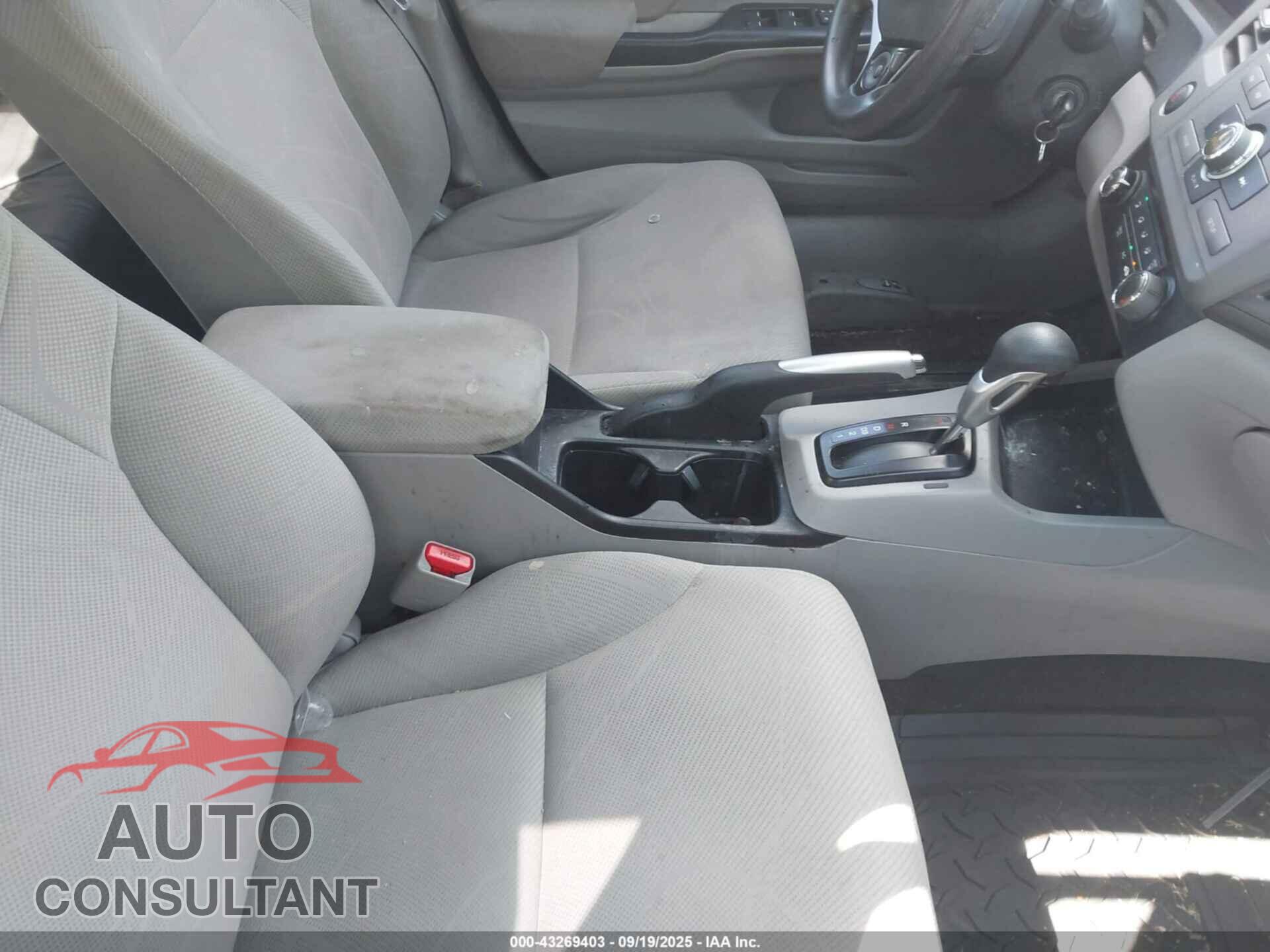 HONDA CIVIC 2012 - 19XFB2F80CE063222