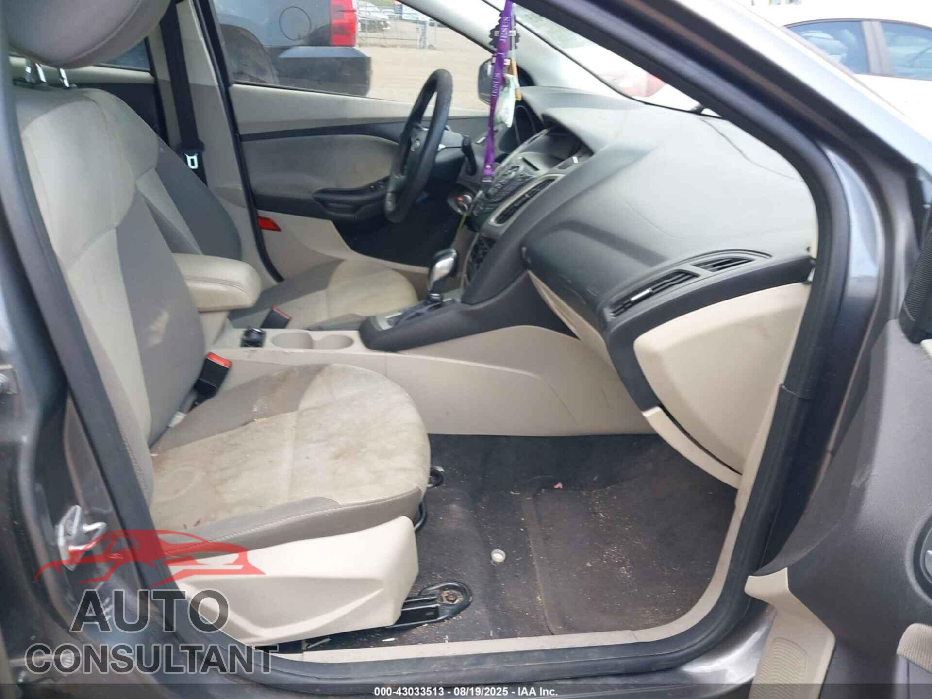 FORD FOCUS 2014 - 1FADP3F21EL165767