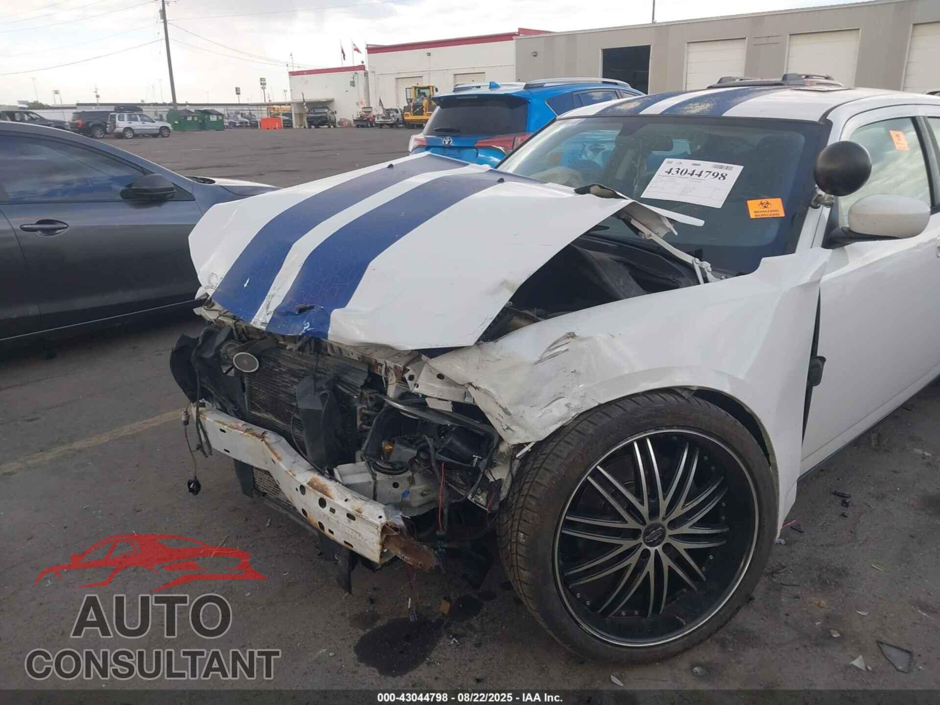 DODGE CHARGER 2010 - 2B3CA4CT1AH305075