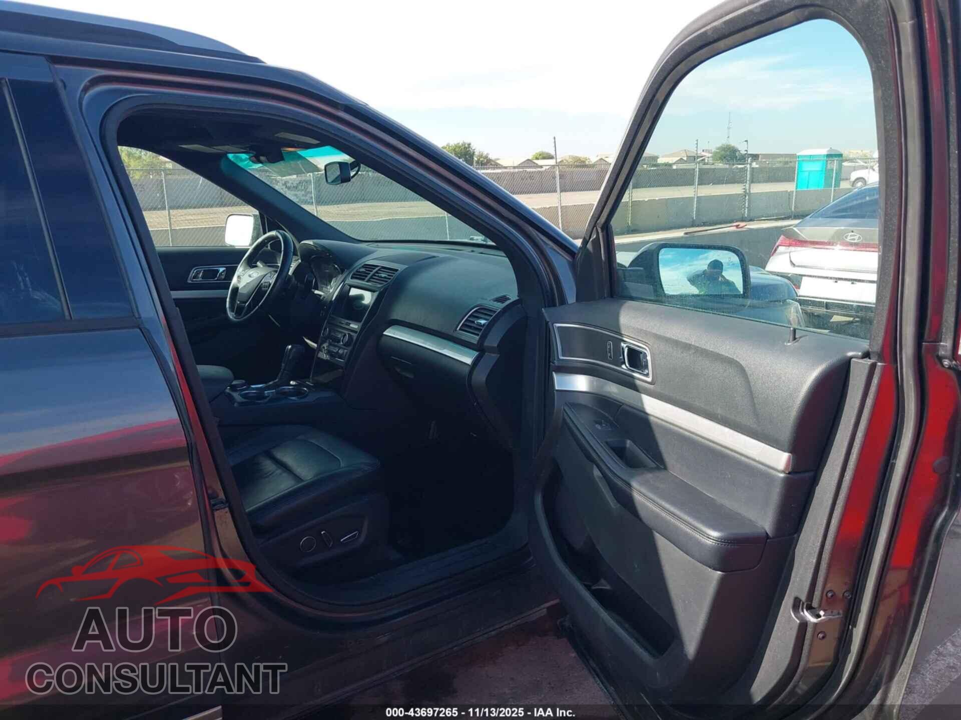 FORD EXPLORER 2017 - 1FM5K8D83HGB34739