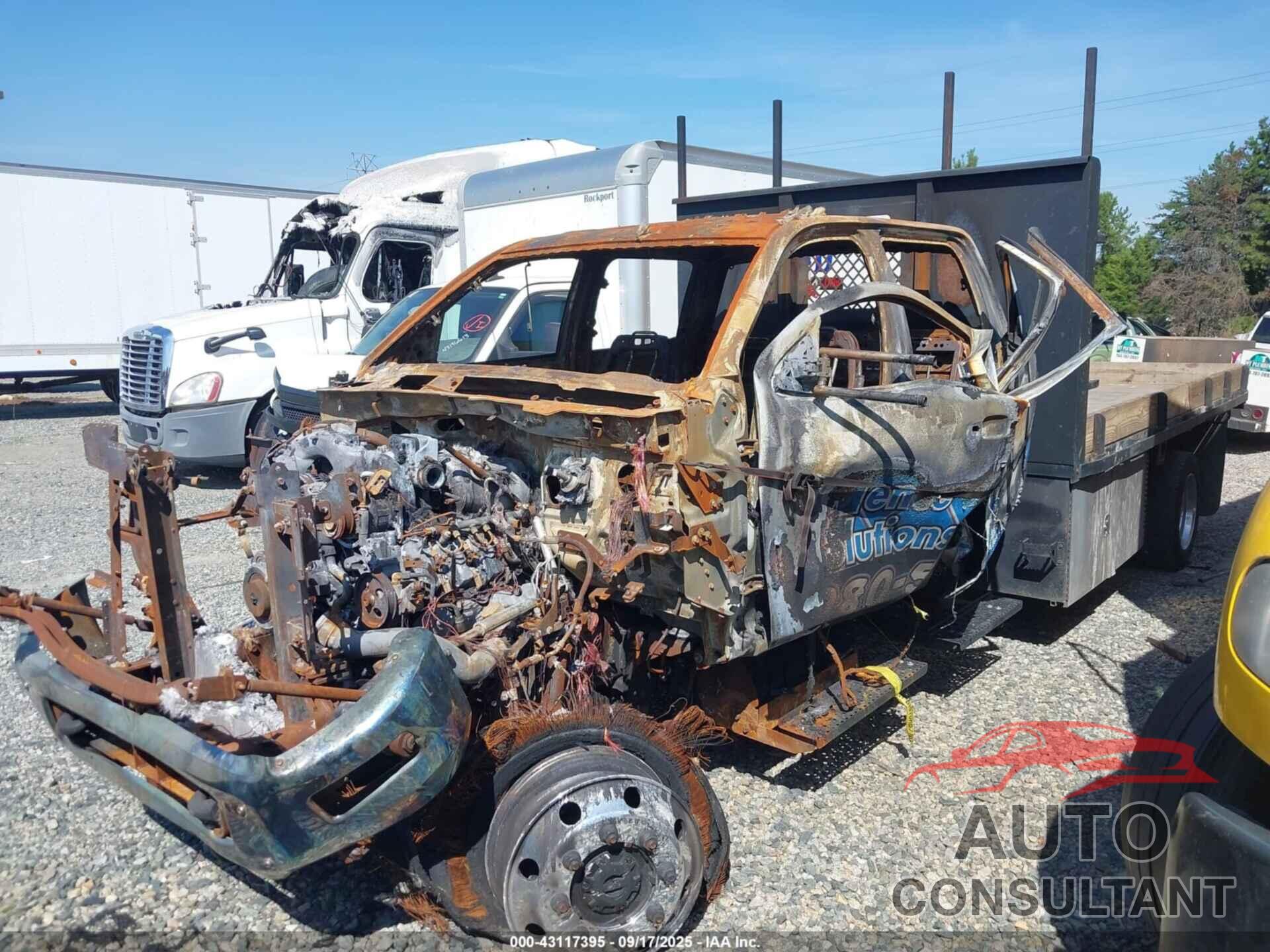 CHEVROLET SILVERADO MD 2023 - 1HTKJPVK4PH588136