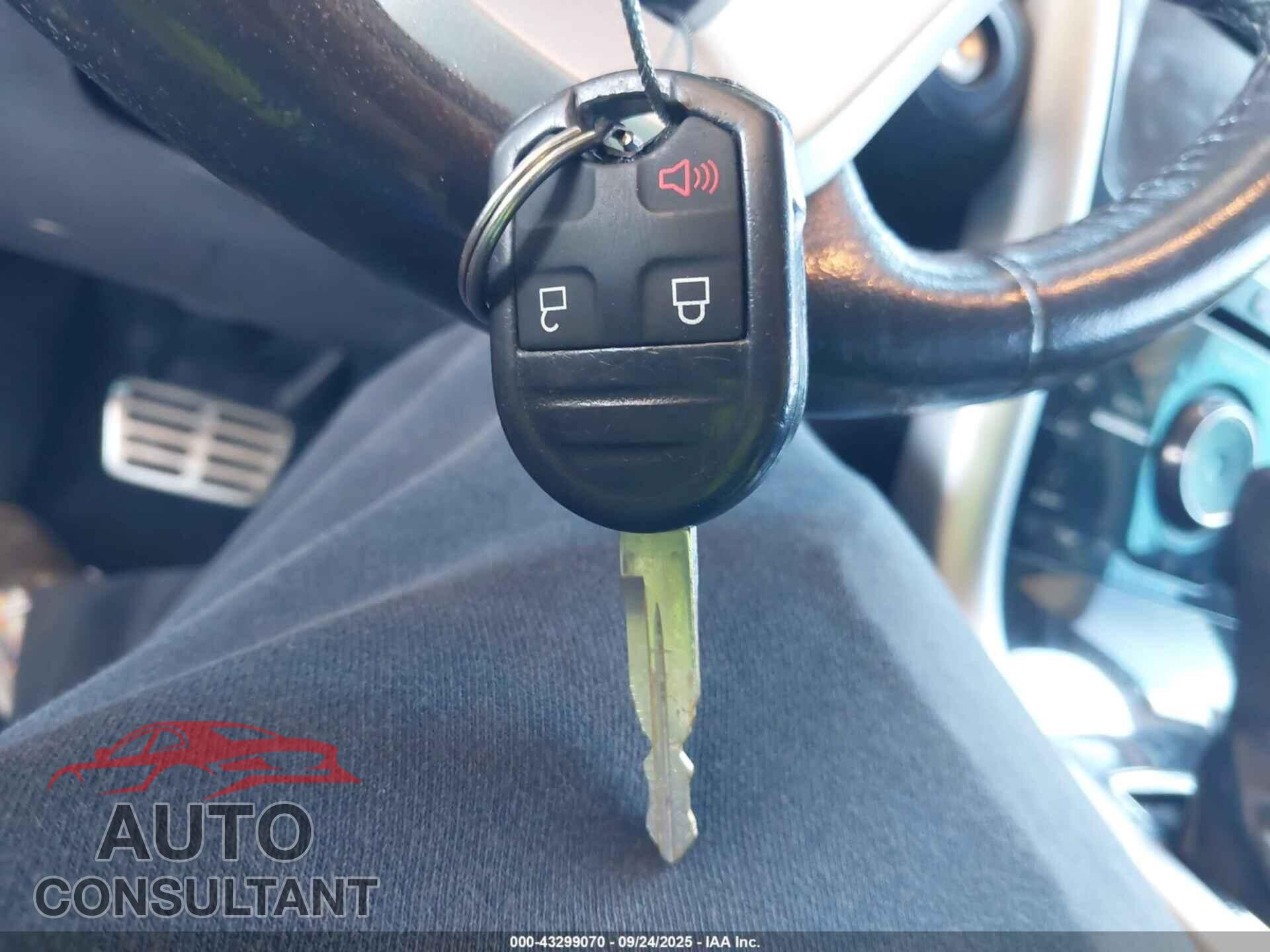 FORD EDGE 2013 - 2FMDK3AK8DBE38021