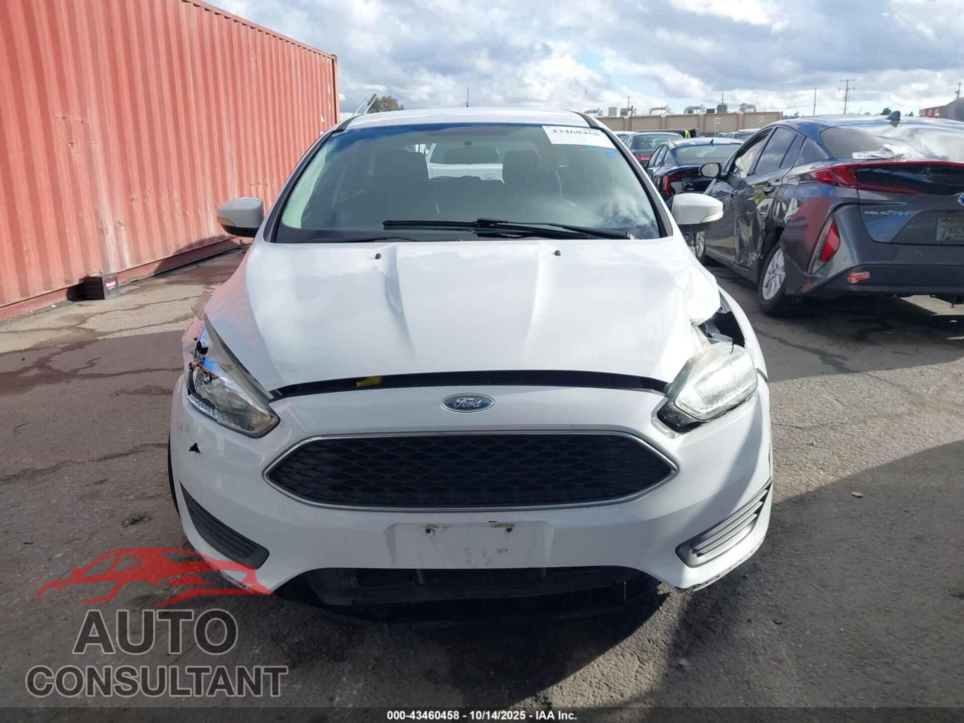FORD FOCUS 2016 - 1FADP3K28GL337740