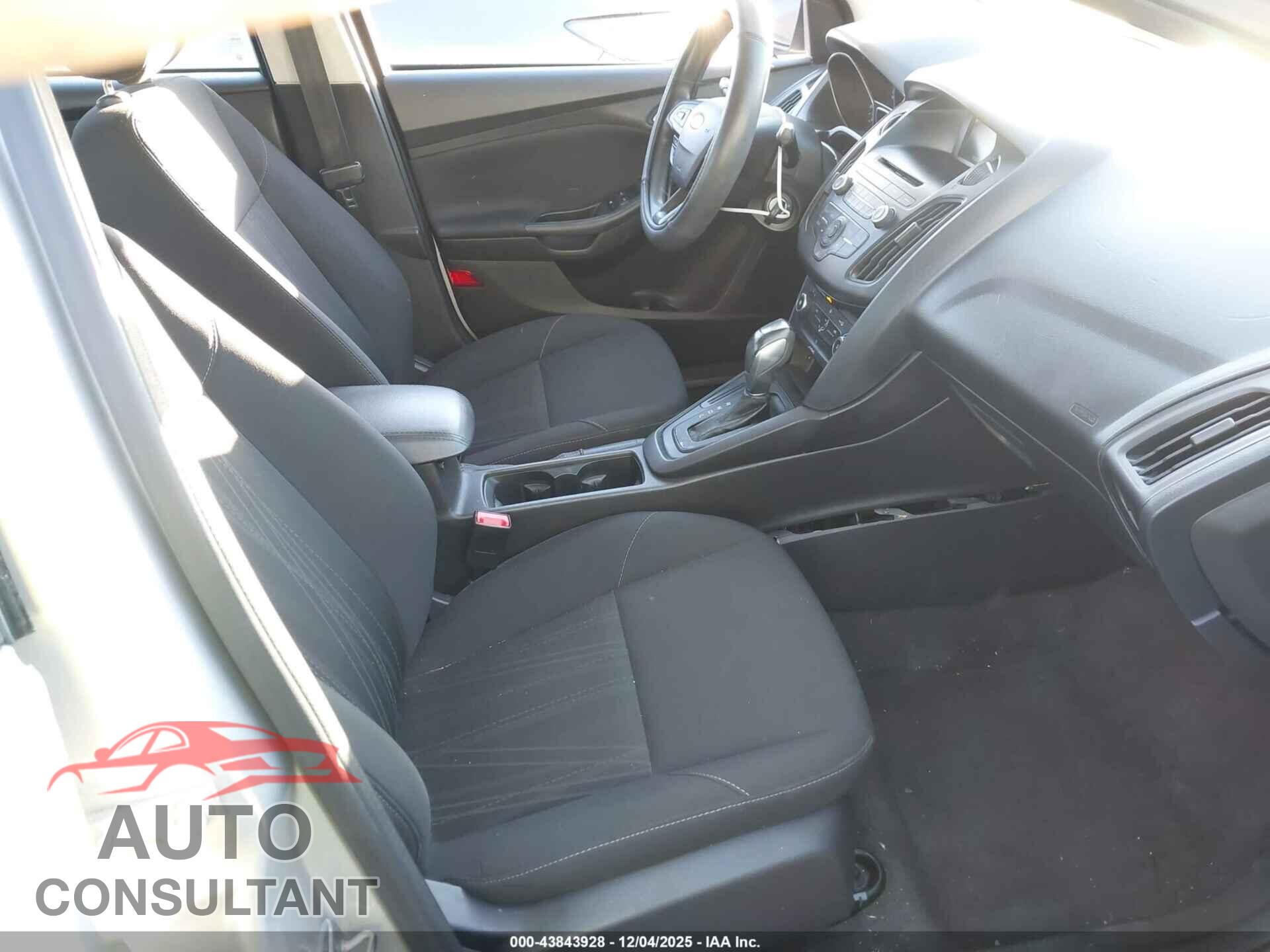 FORD FOCUS 2016 - 1FADP3F2XGL269077