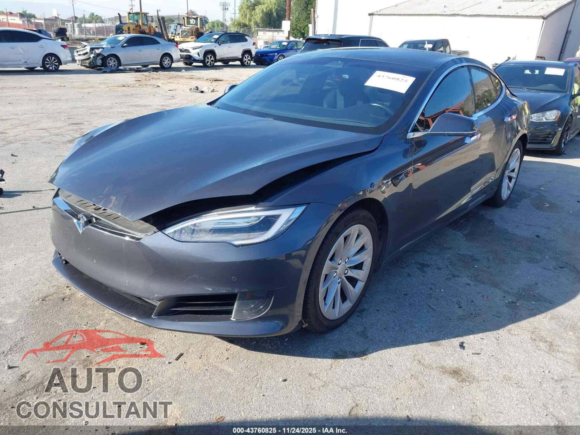 TESLA MODEL S 2017 - 5YJSA1E21HF196002